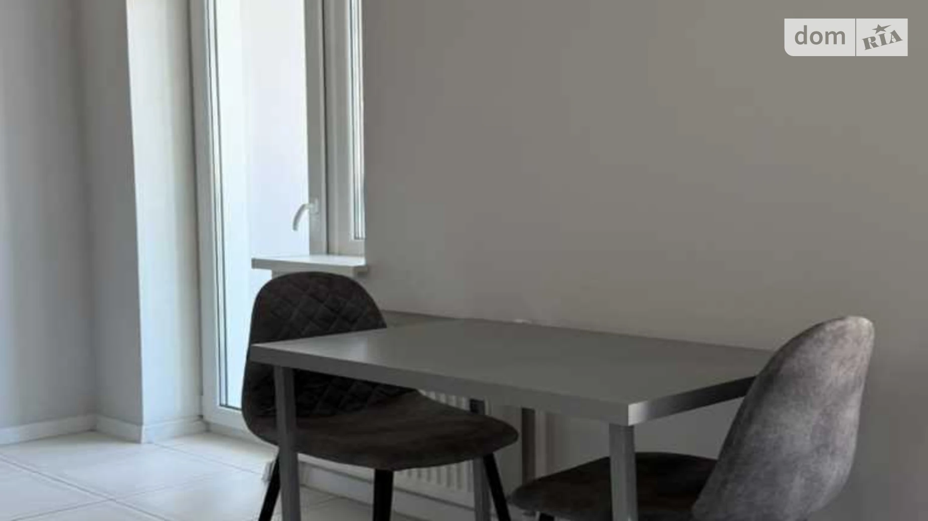 Продается 1-комнатная квартира 40.1 кв. м в Полтаве, цена: 48500 $ - фото 2