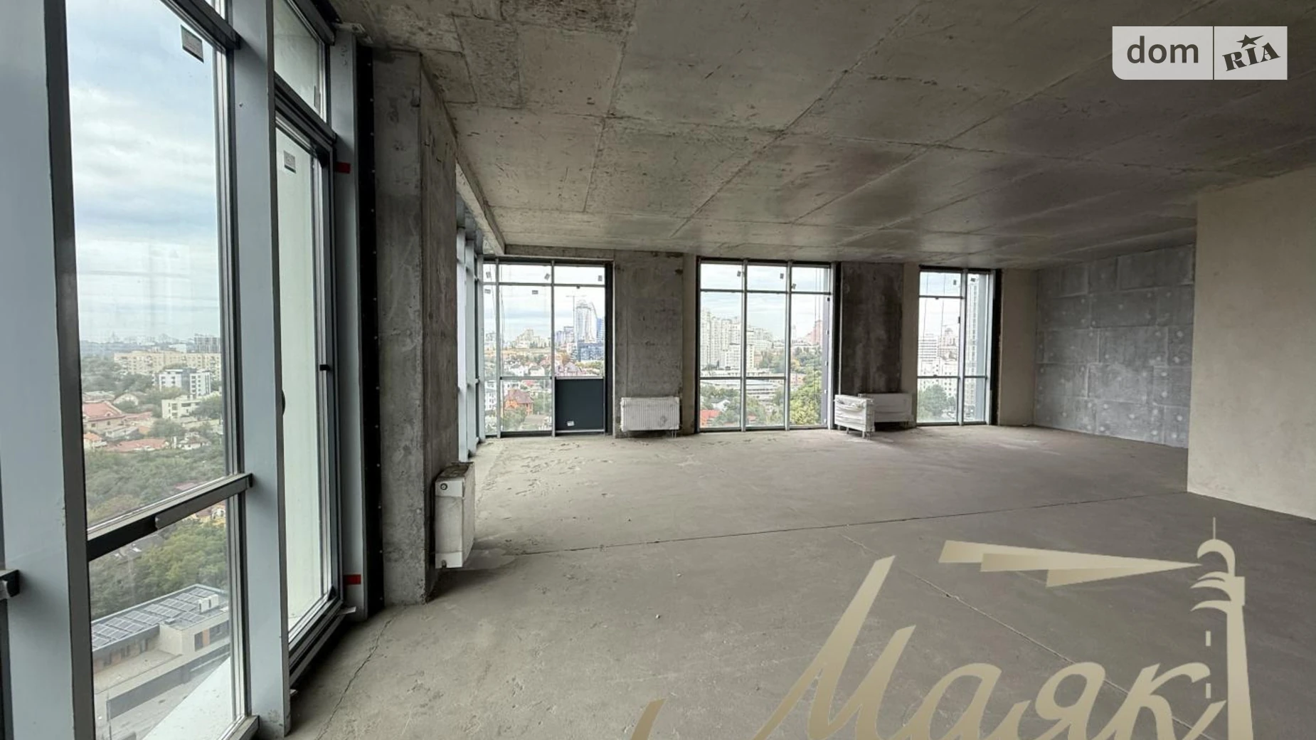 Продається 4-кімнатна квартира 156 кв. м у Києві, вул. Андрія Верхогляда(Драгомирова), 17/6 - фото 4