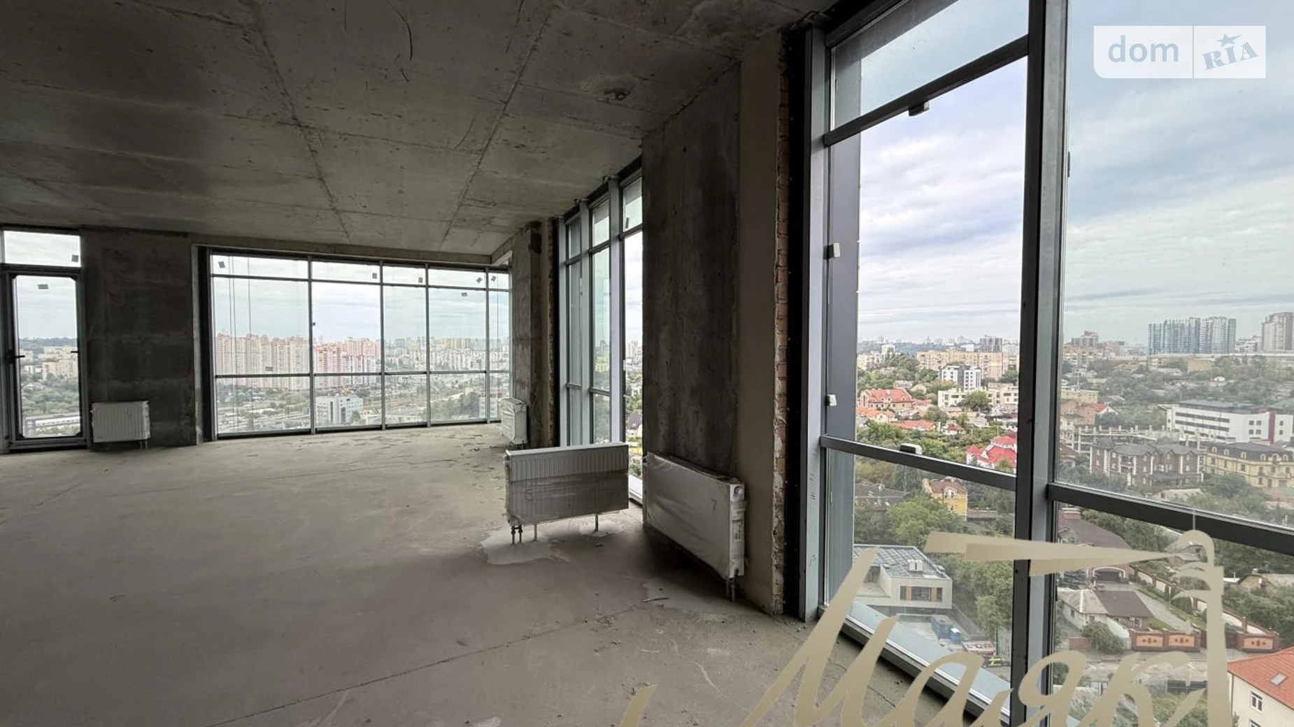 Продається 4-кімнатна квартира 156 кв. м у Києві, вул. Андрія Верхогляда(Драгомирова), 17/6 - фото 5