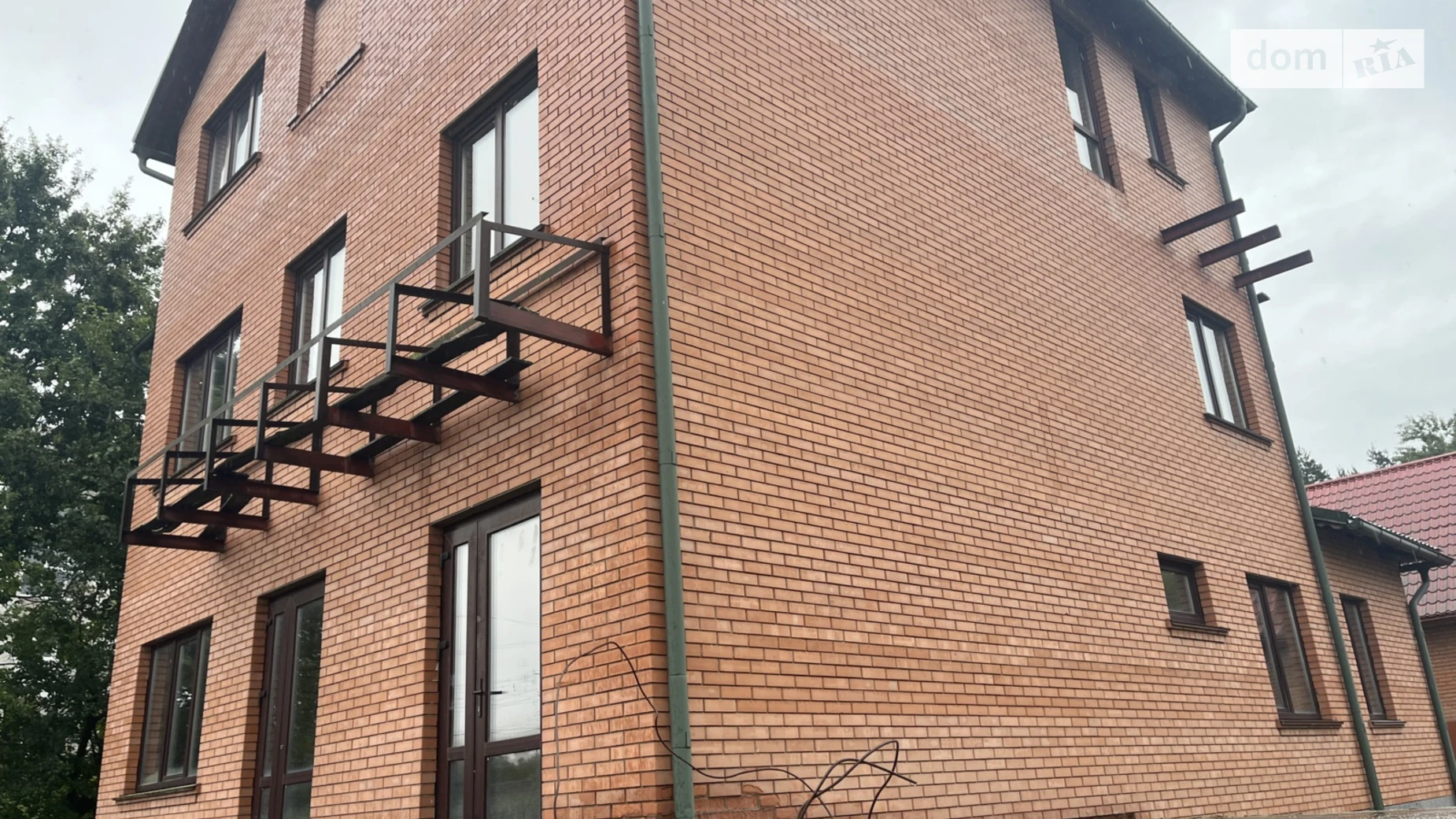 Продается дом на 3 этажа 450 кв. м с мебелью, цена: 499000 $ - фото 2