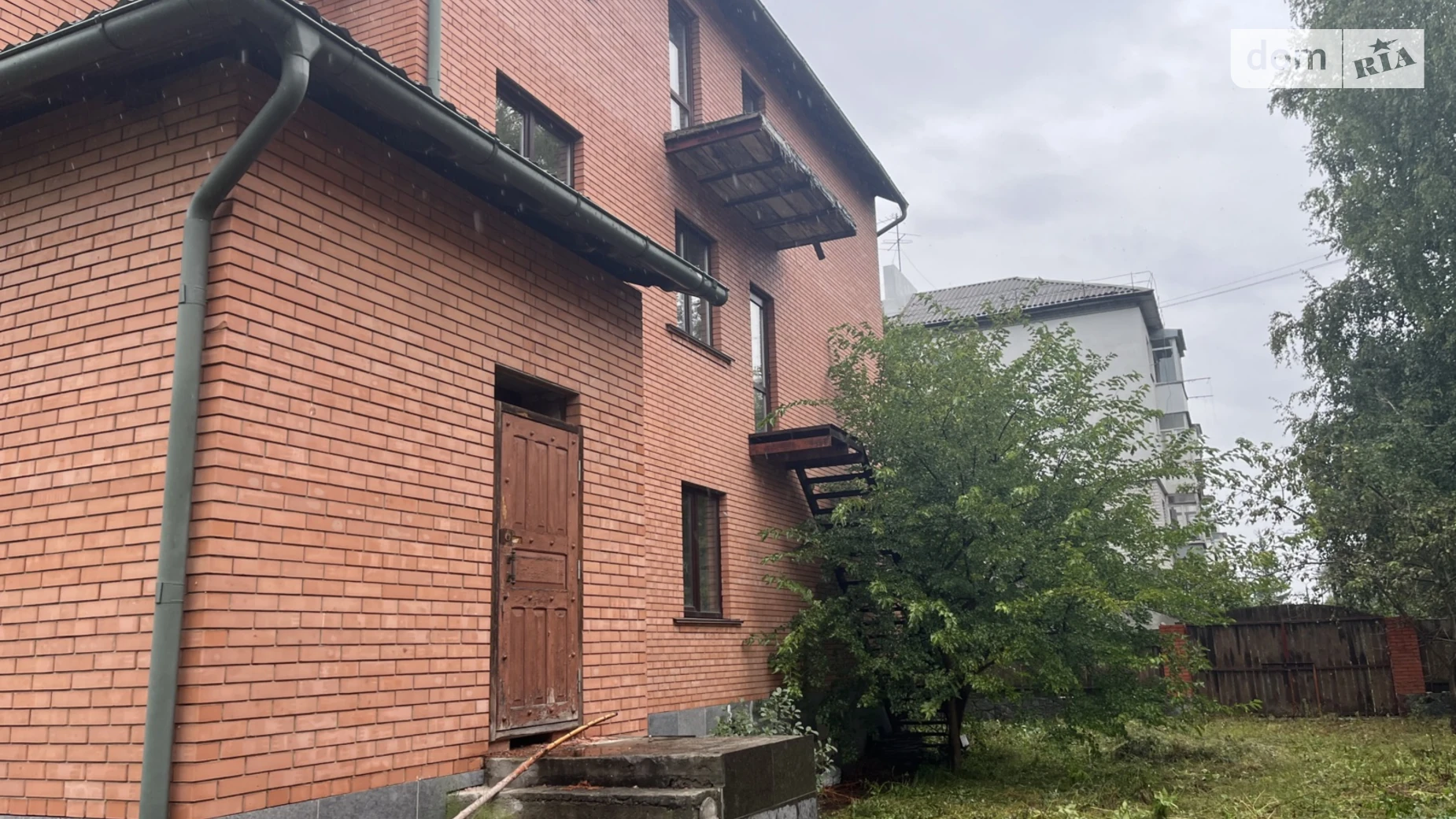 Продается дом на 3 этажа 450 кв. м с мебелью, цена: 499000 $ - фото 3