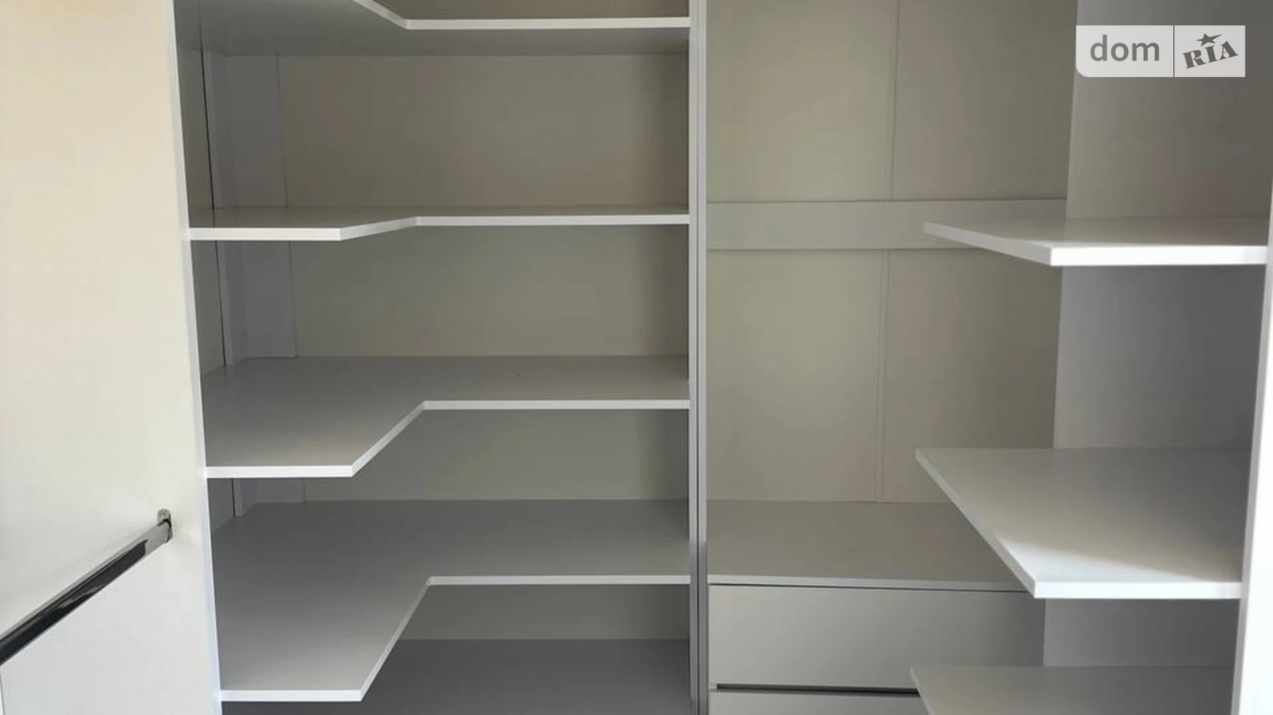 Сдается в аренду одноэтажный дом 120 кв. м с бассейном, цена: 1500 $ - фото 2