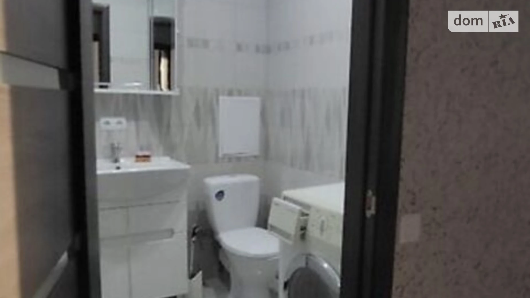 Сдается в аренду 1-комнатная квартира 46 кв. м в Хмельницком, ул. Сечевых Стрельцов - фото 2