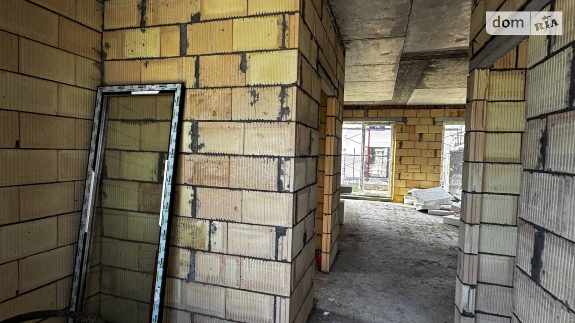 Продается дом на 2 этажа 130 кв. м с террасой, цена: 140000 $ - фото 3