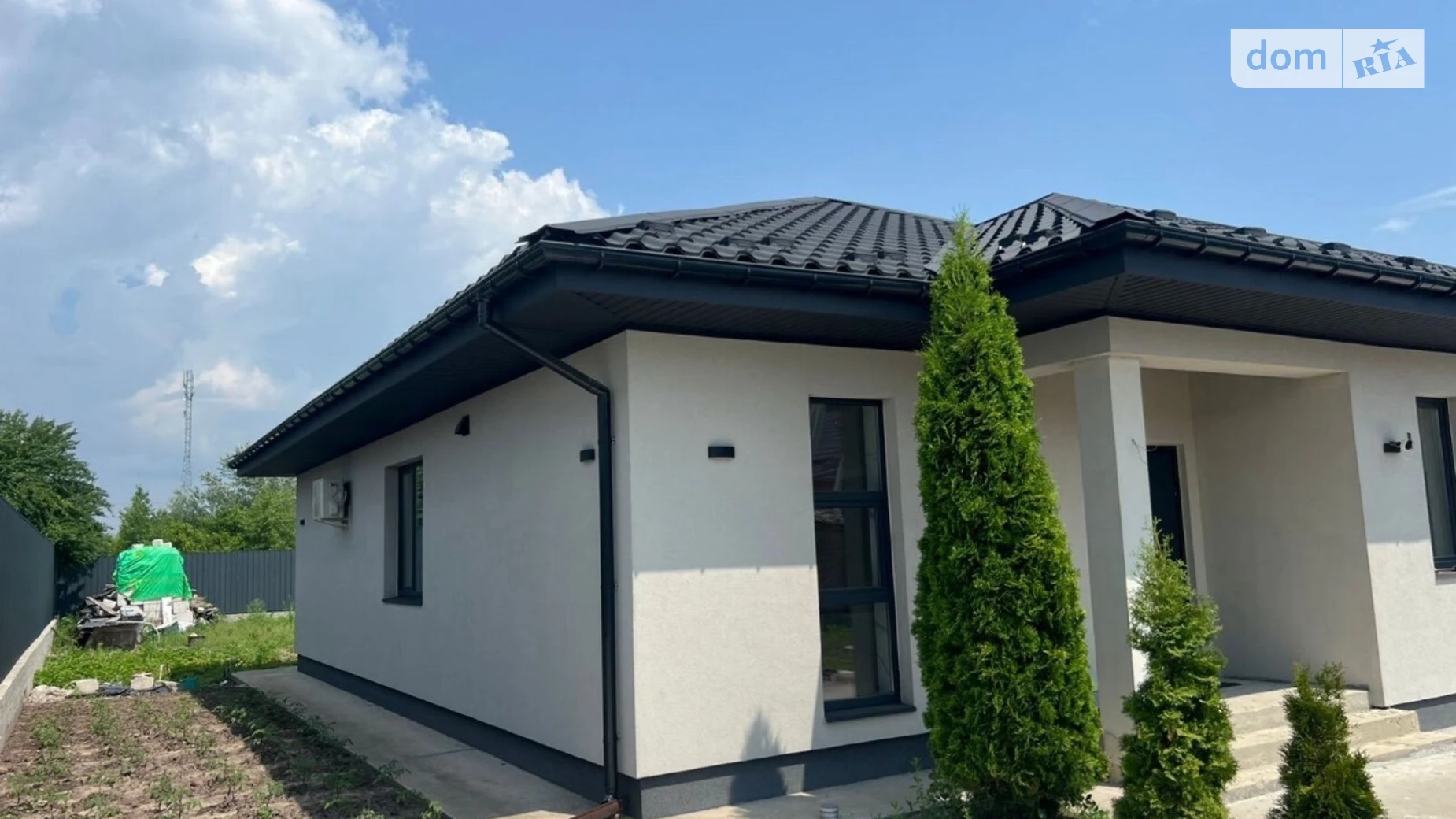 Продается одноэтажный дом 130 кв. м с террасой, цена: 127000 $ - фото 2
