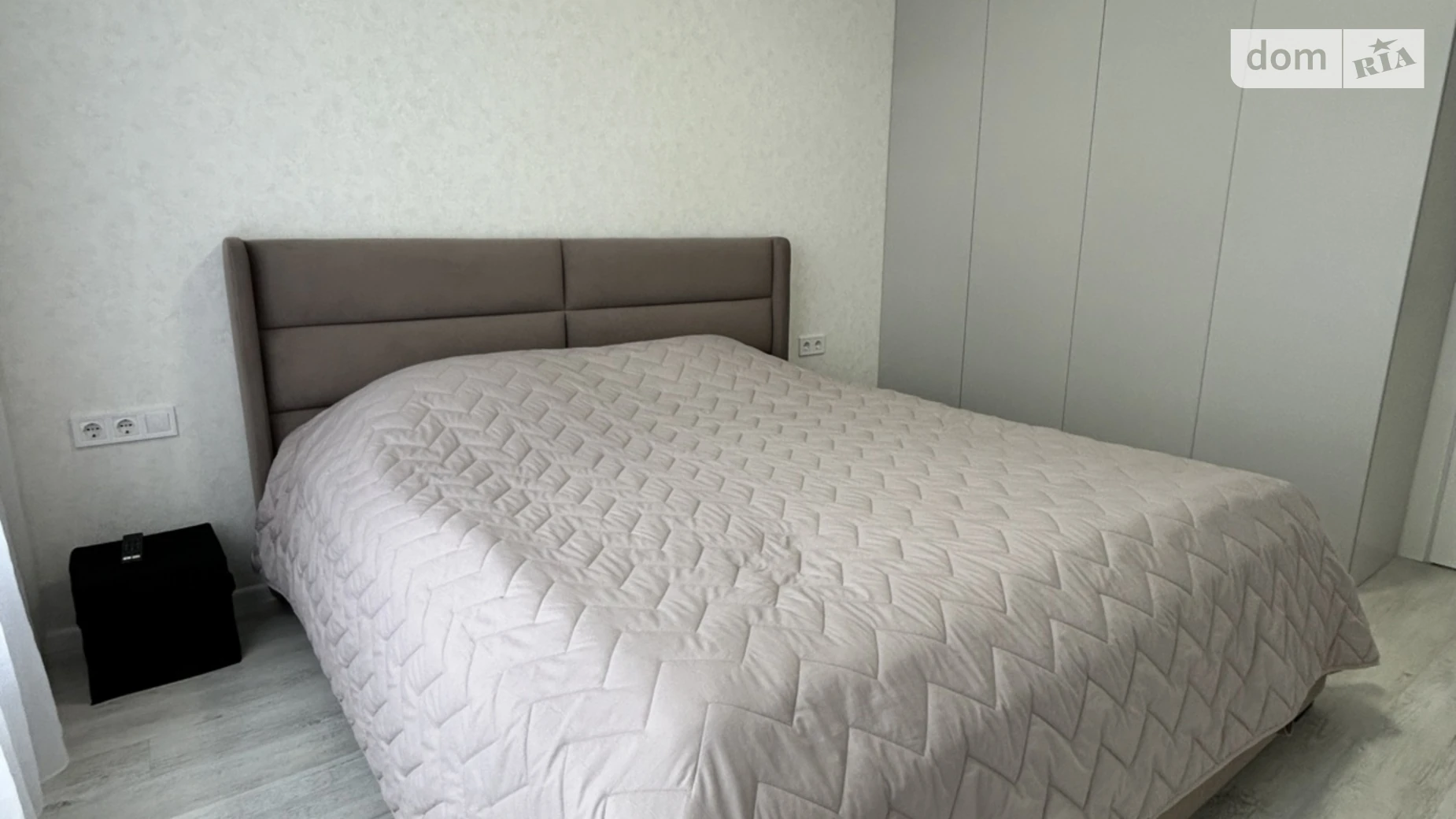 Продается 2-комнатная квартира 52.9 кв. м в Ирпене, ул. Соборная(ІІІ Интернационала), 122 - фото 4