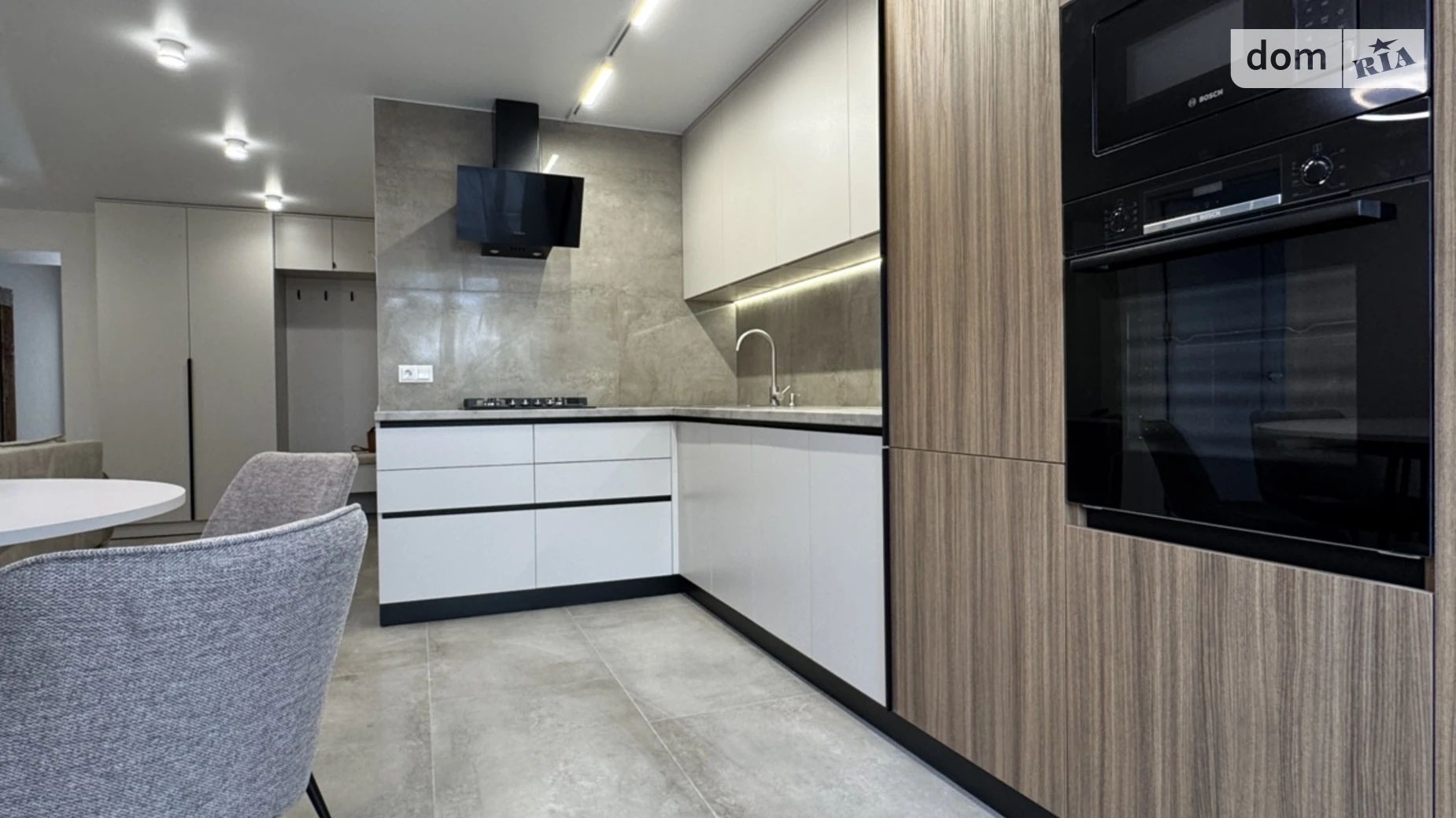 3-комнатная квартира 73 кв. м в Тернополе, ул. Текстильная, 24Е - фото 2