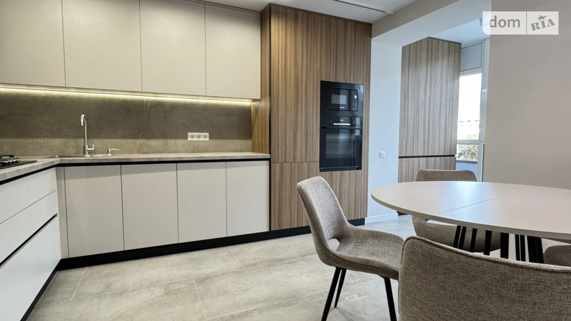 3-комнатная квартира 73 кв. м в Тернополе, ул. Текстильная, 24Е - фото 5