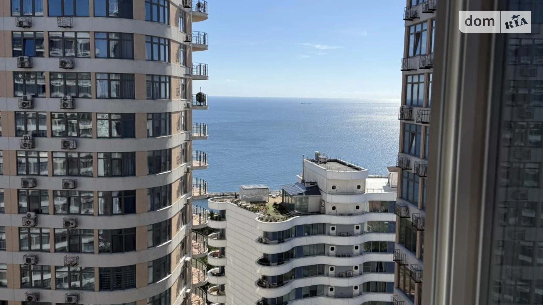 Продается 1-комнатная квартира 42 кв. м в Одессе, ул. Валерия Самофалова, 16А/4 - фото 2