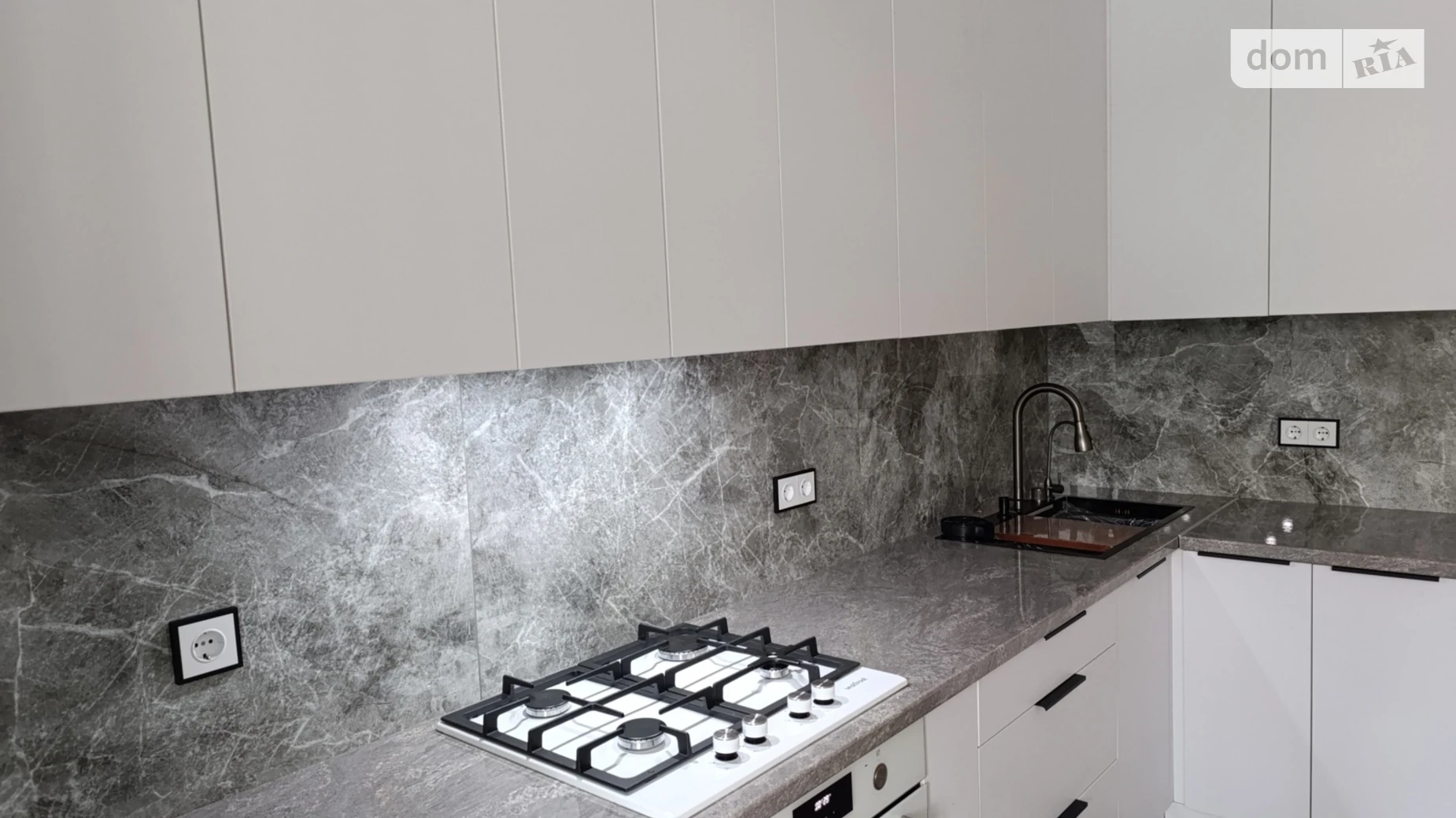 Продается 1-комнатная квартира 45.3 кв. м в Хмельницком, ул. Степана Бандеры, 30А - фото 3