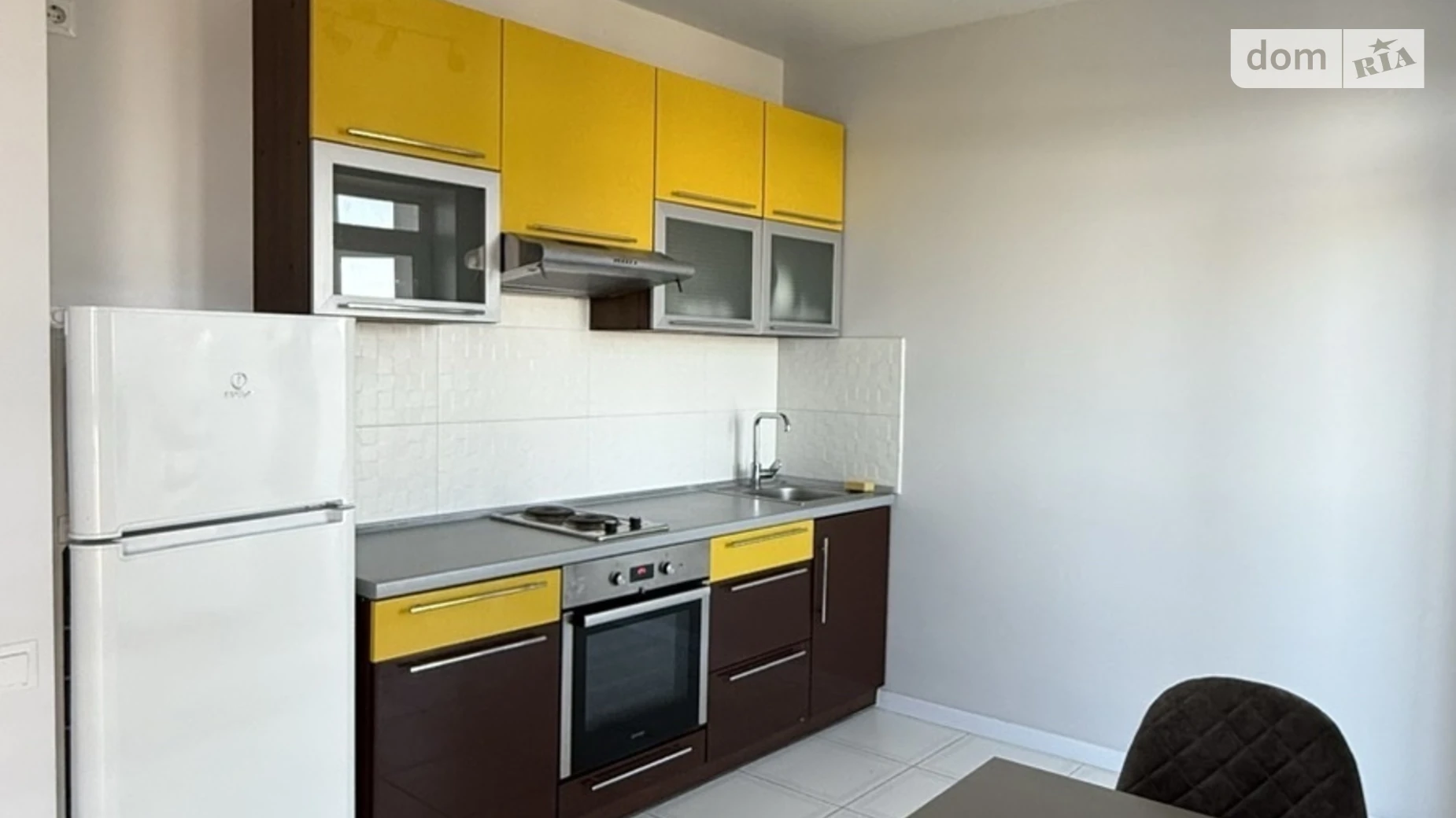 Продается 1-комнатная квартира 40.1 кв. м в Полтаве, цена: 48500 $ - фото 2