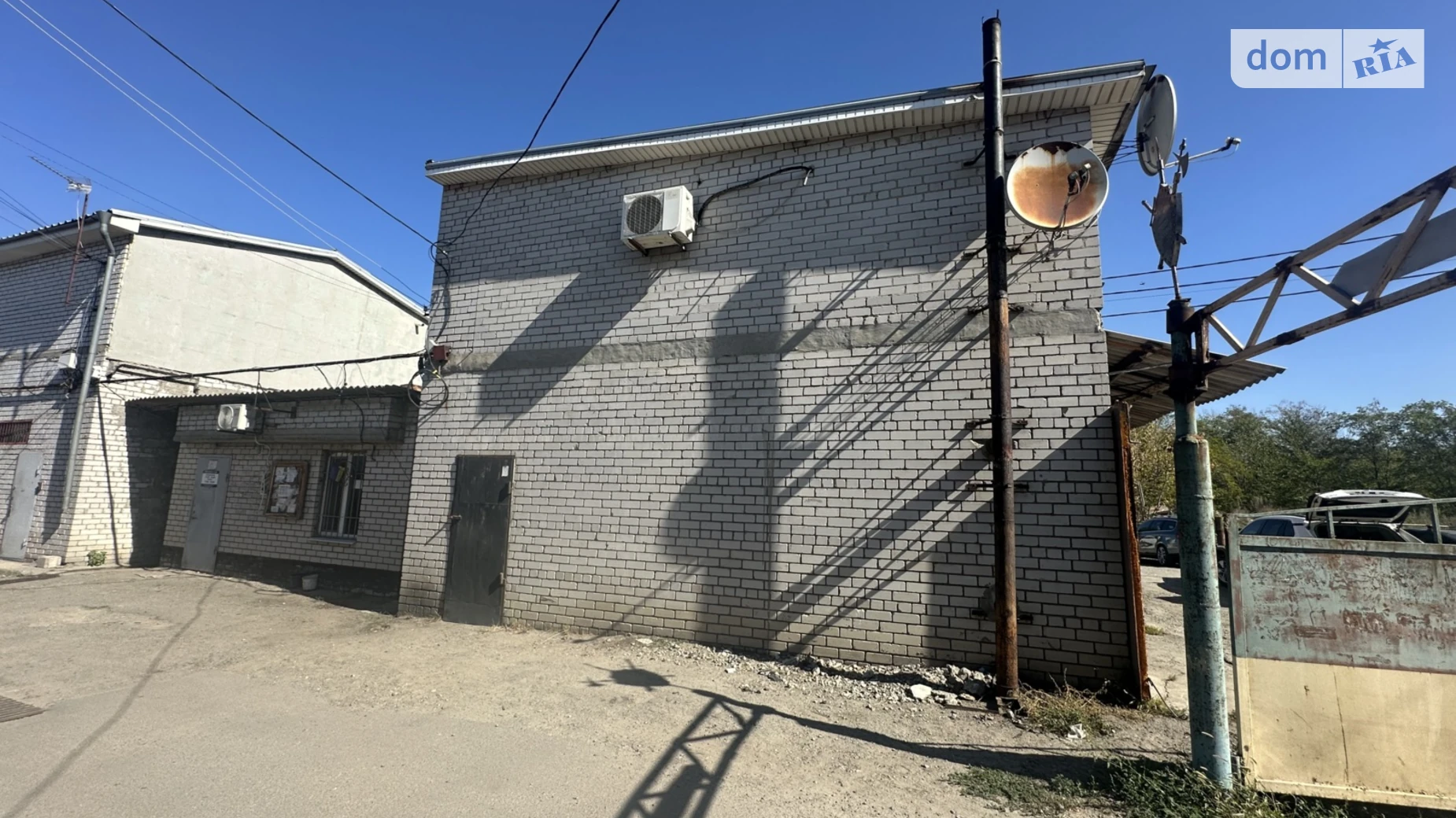 Продается отдельно стоящий гараж универсальный на 116.3 кв. м, цена: 27000 $ - фото 4