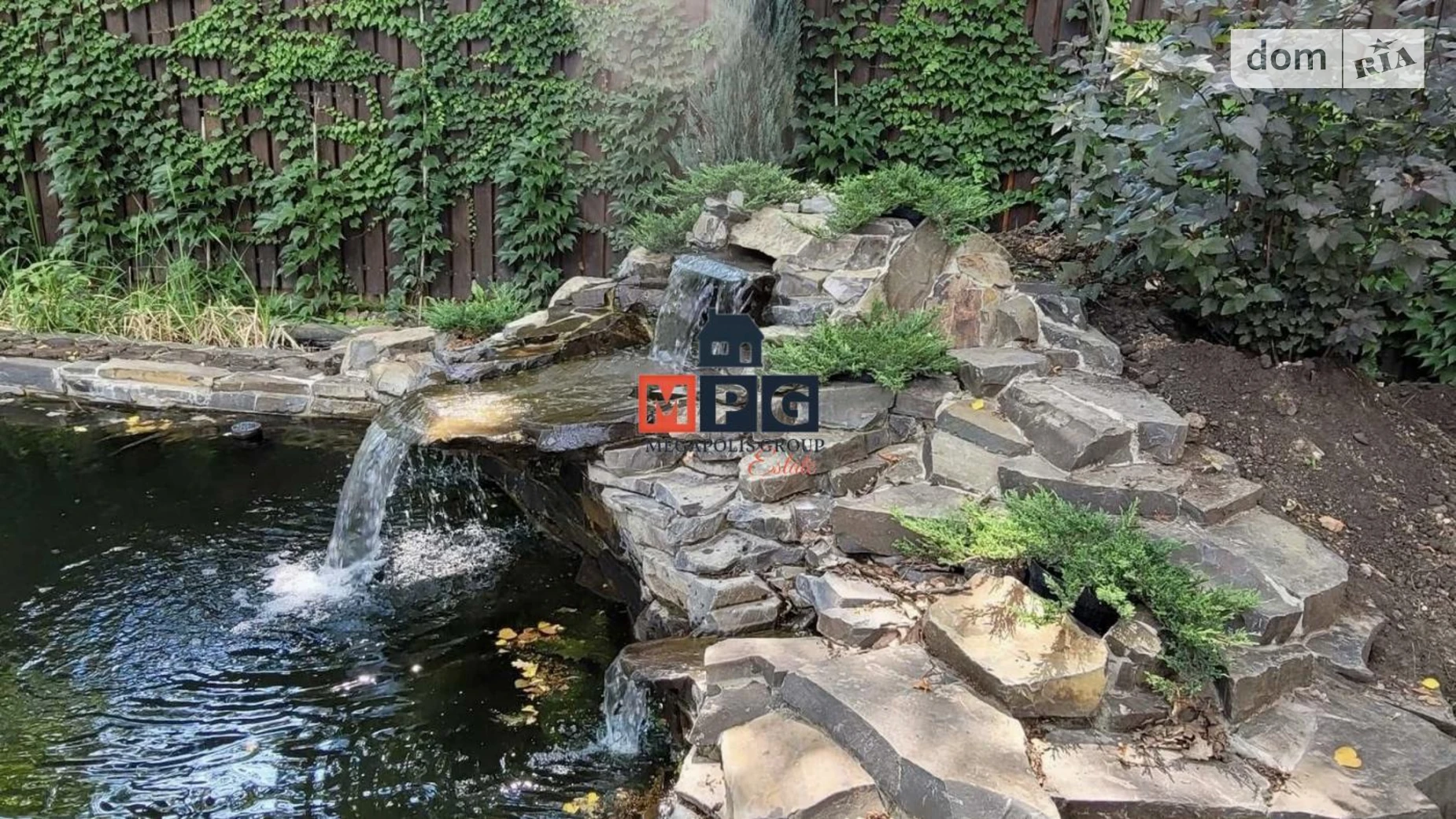 Продается дом на 2 этажа 320 кв. м с балконом, цена: 440000 $ - фото 4