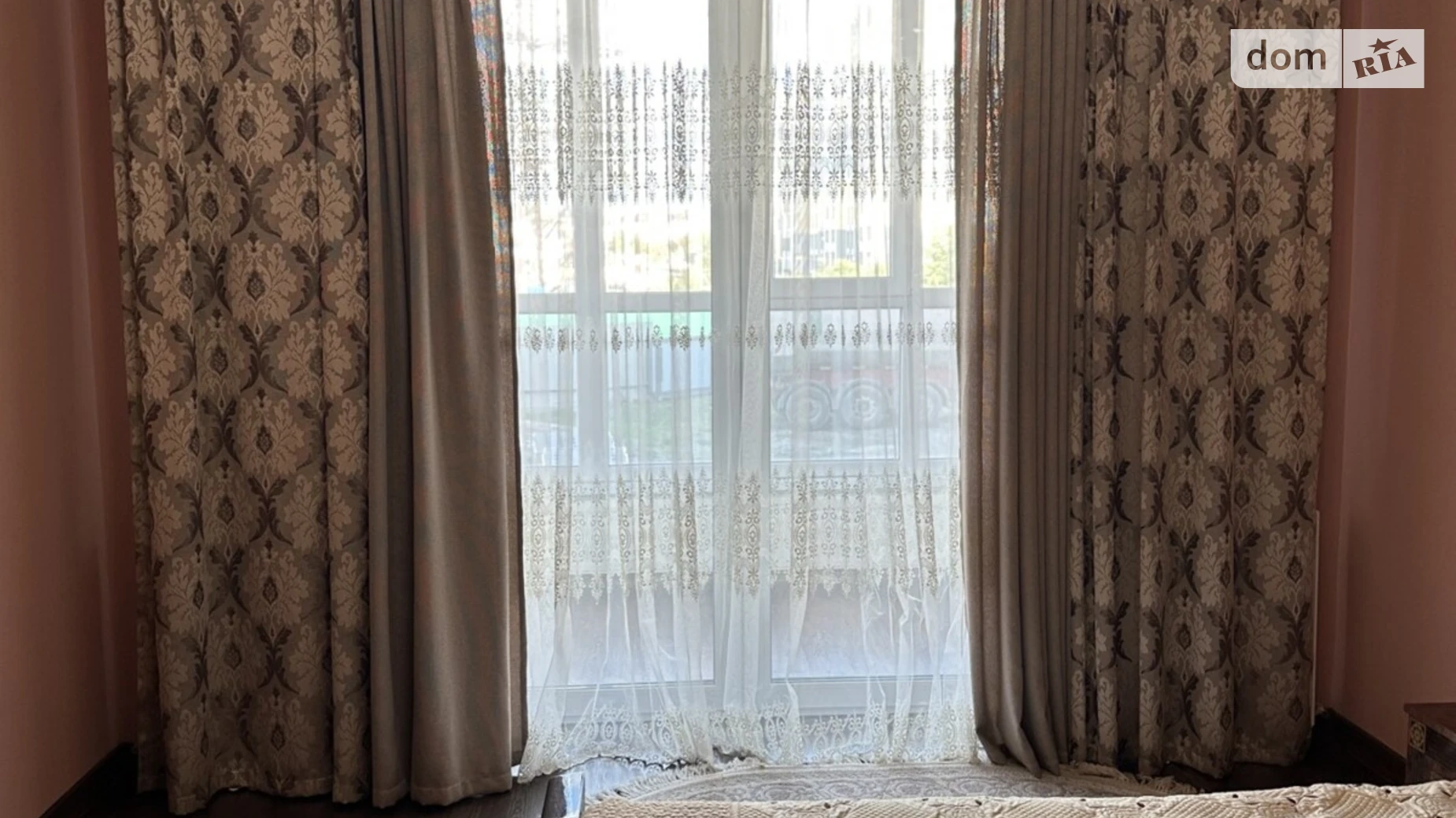 Продается 3-комнатная квартира 96.2 кв. м в Криховцах, ул. Довженко А., 39 - фото 2