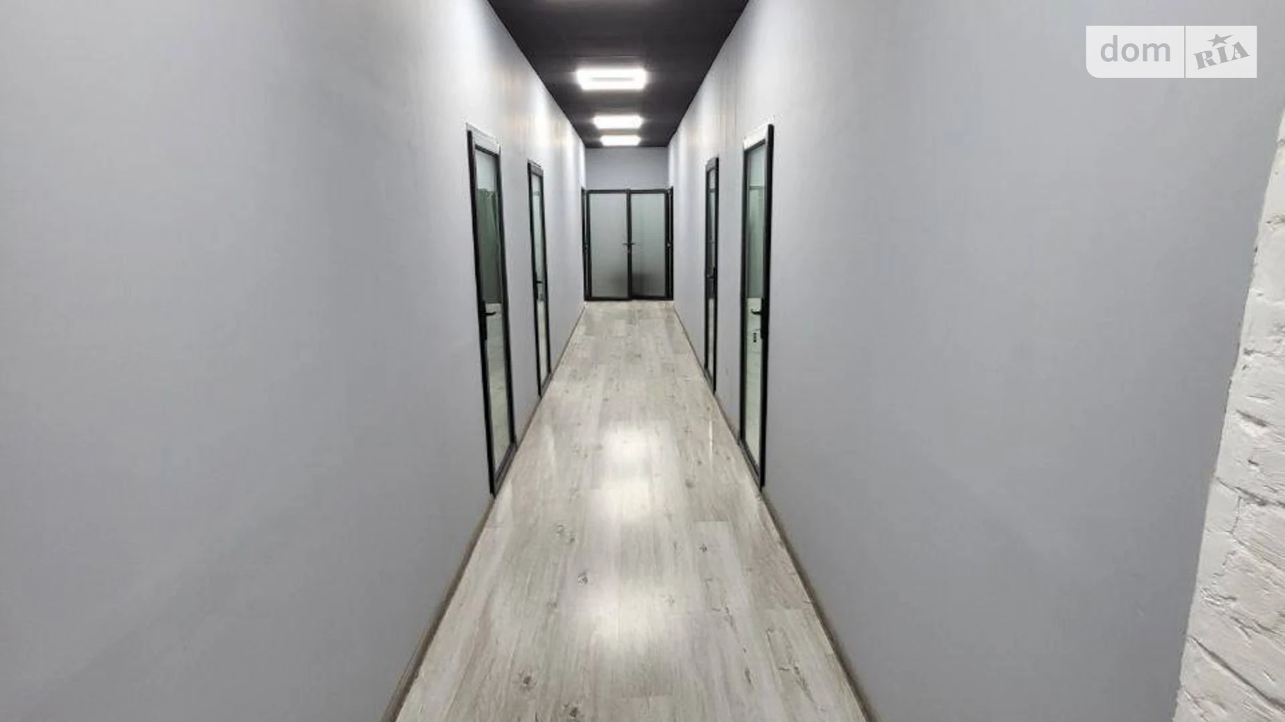 Сдается в аренду офис 250 кв. м в бизнес-центре, цена: 75000 грн - фото 3