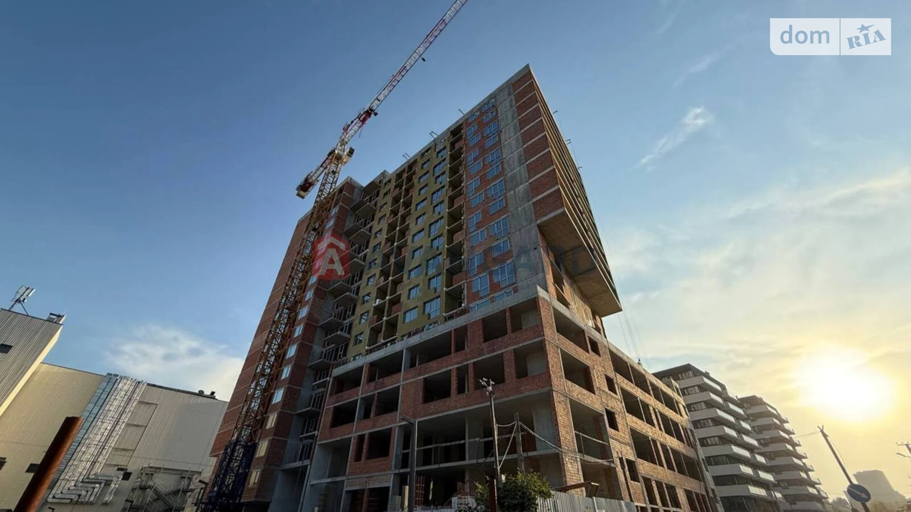 Продается 1-комнатная квартира 47.2 кв. м в Львове, ул. Топольная, 4 - фото 2