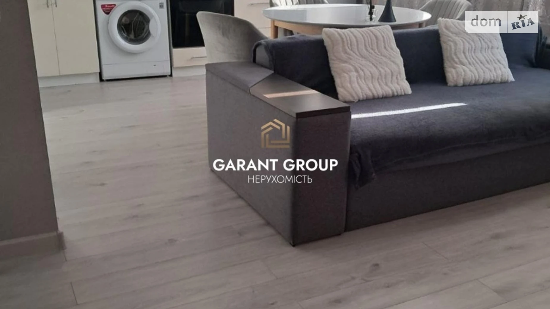 Продается 1-комнатная квартира 40 кв. м в Одессе, ул. Жемчужная, 6 - фото 2