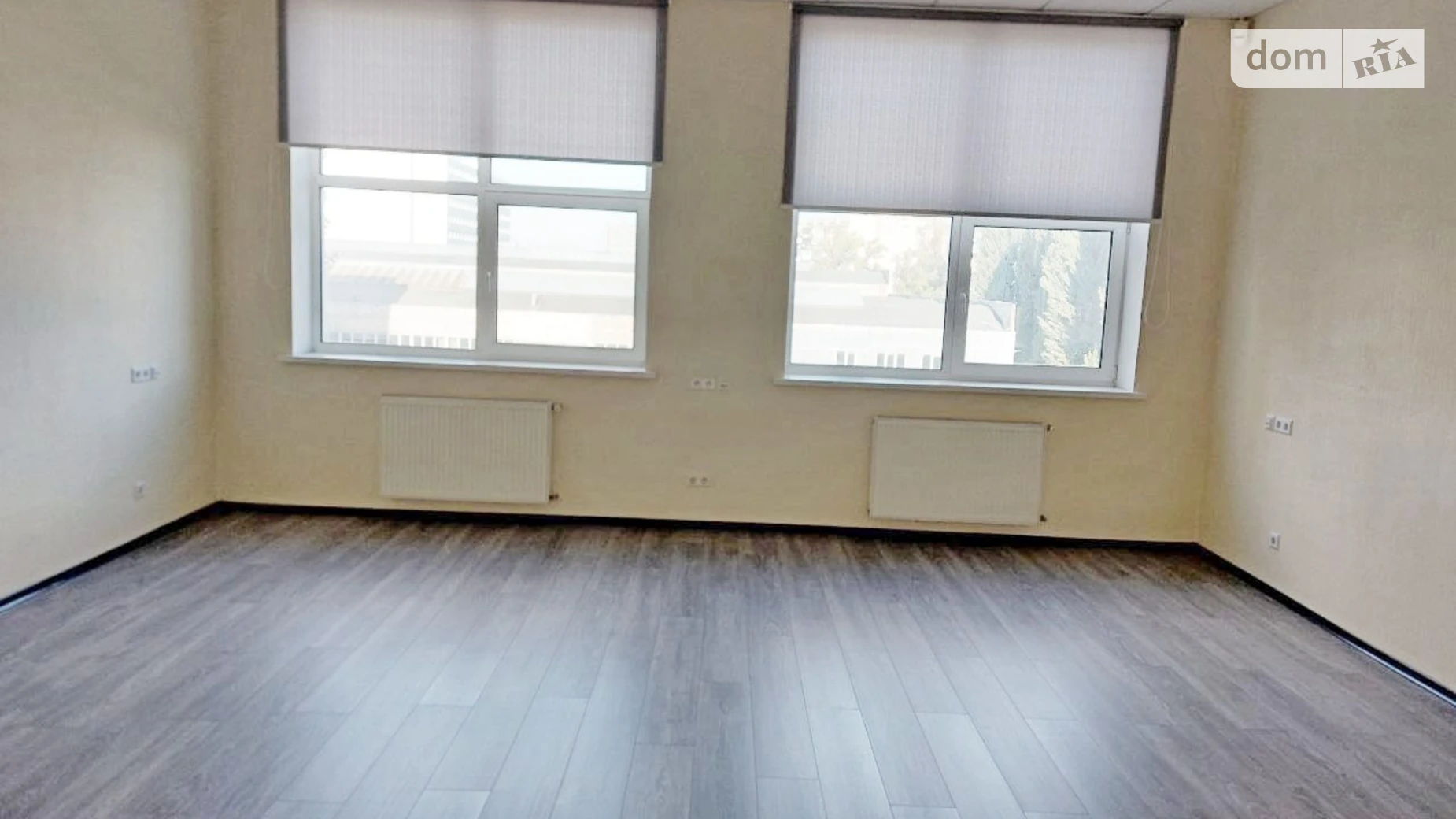 Сдается в аренду офис 48.8 кв. м в бизнес-центре, цена: 12730 грн - фото 2