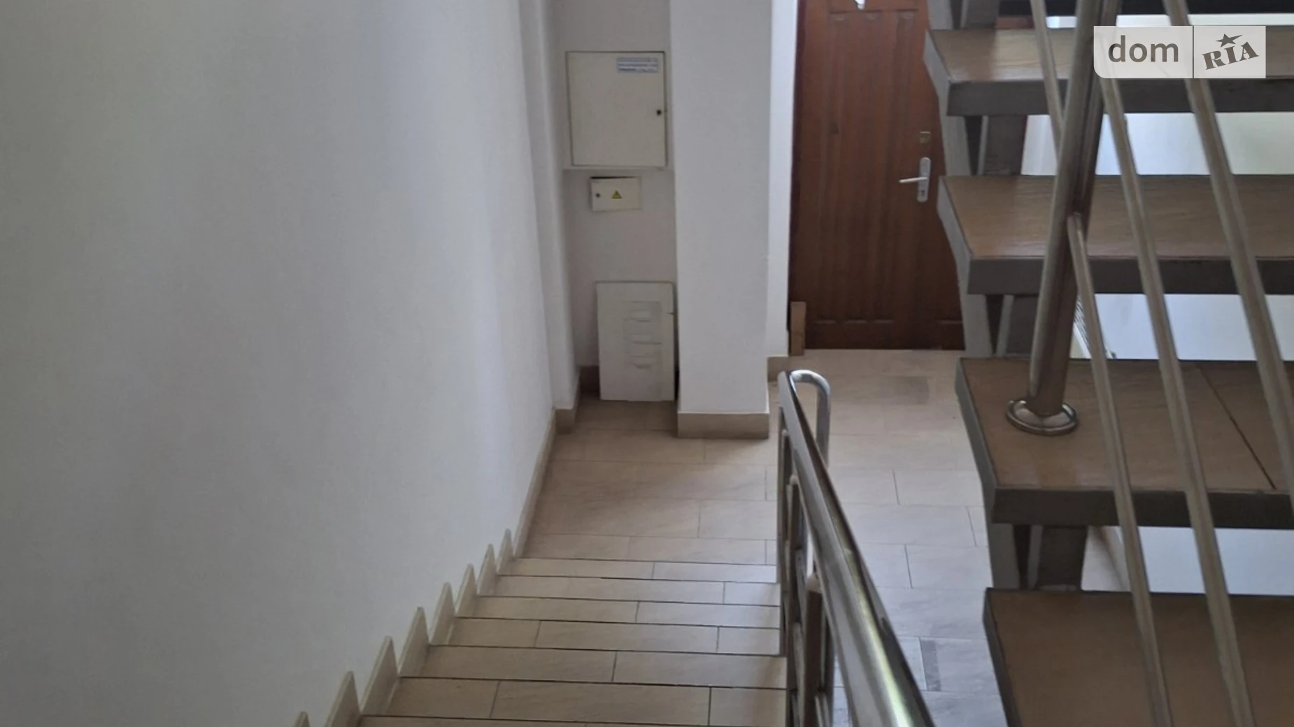 Здається в оренду офіс 200 кв. м в бізнес-центрі, цена: 1500 $ - фото 4