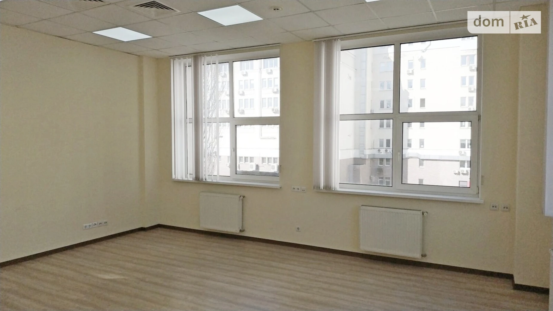 Сдается в аренду офис 126 кв. м в бизнес-центре, цена: 32930 грн - фото 3