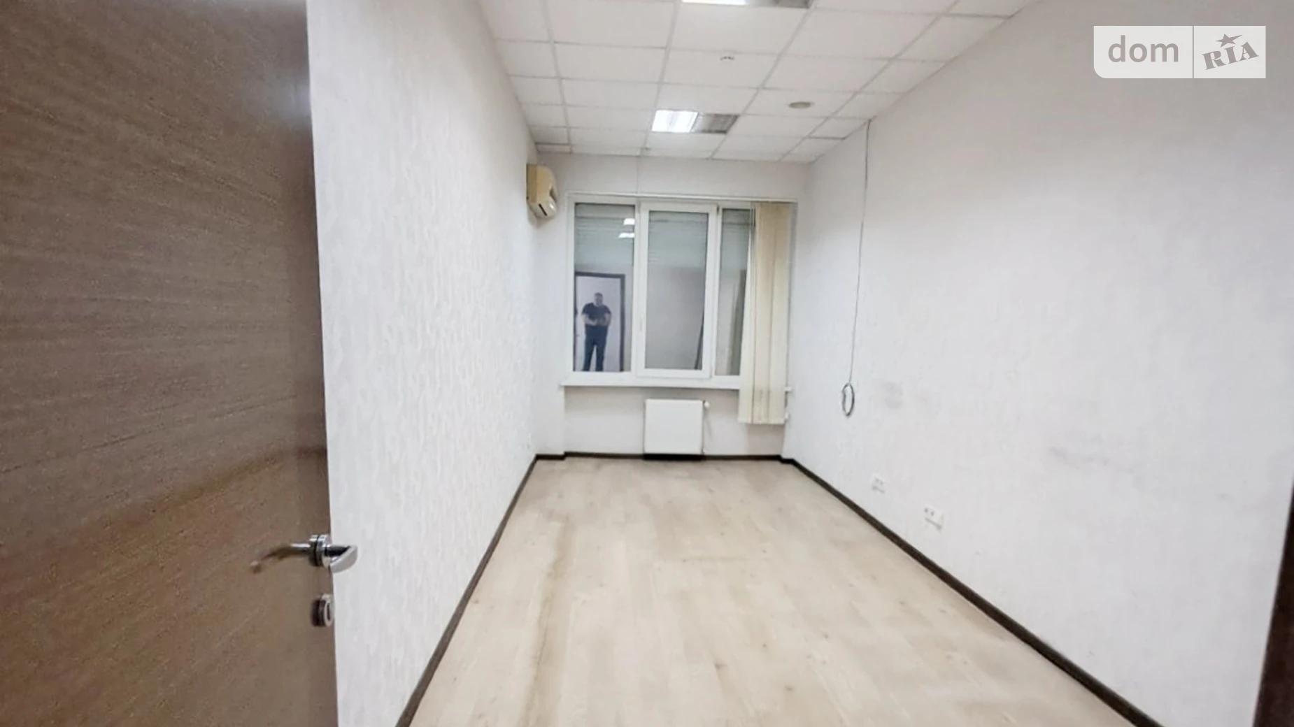 Сдается в аренду помещения свободного назначения 20.6 кв. м в 9-этажном здании, цена: 7125 грн - фото 2