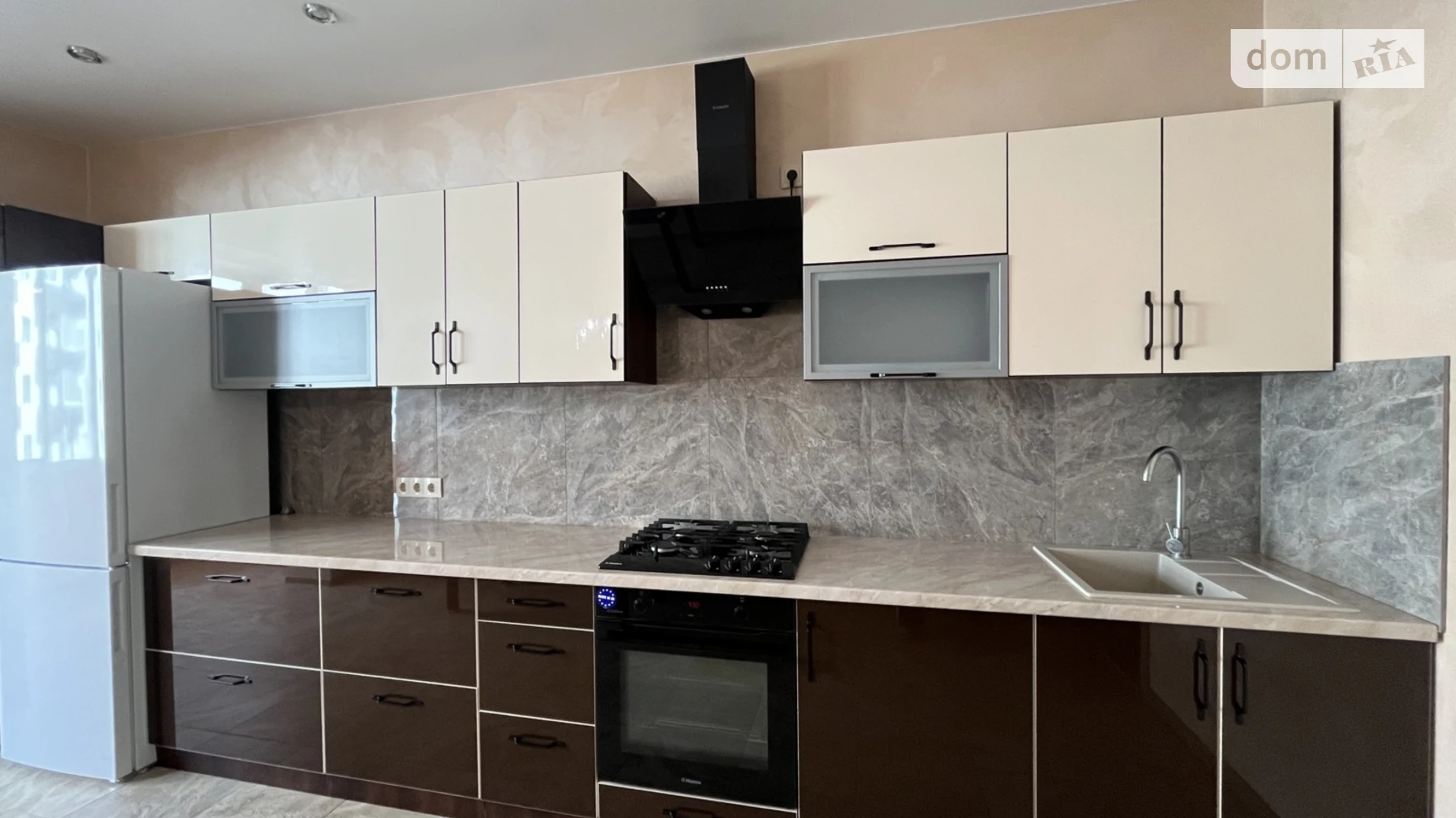 Продается 2-комнатная квартира 69.8 кв. м в Хмельницком, ул. Нижняя Береговая, 2/2Ж - фото 2