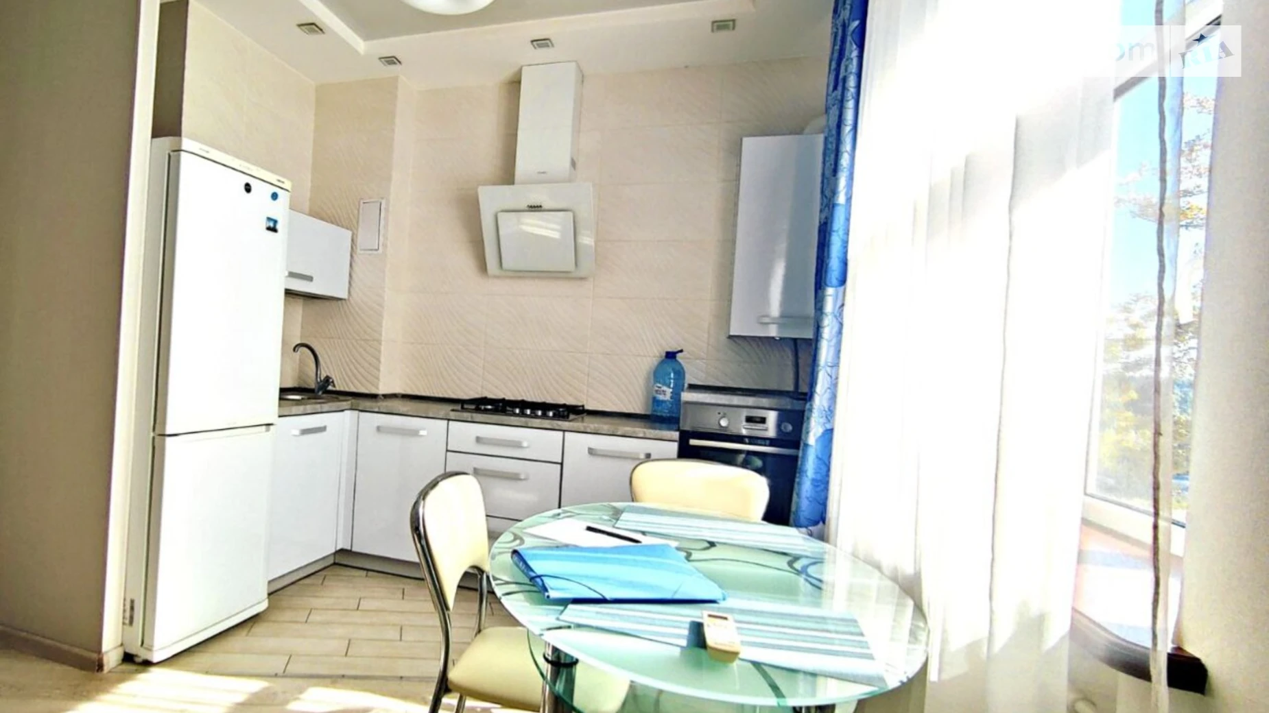 Продается 1-комнатная квартира 40 кв. м в Харькове, ул. Отакара Яроша, 29 - фото 3