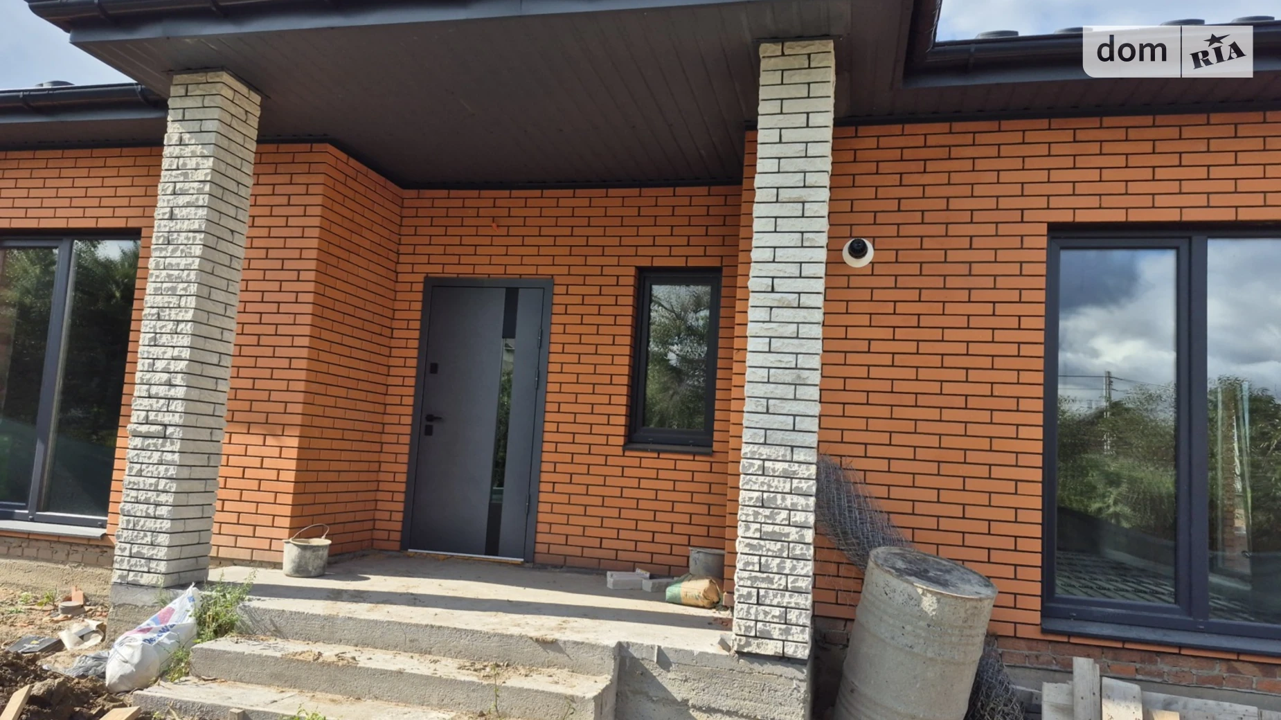 Продается одноэтажный дом 98 кв. м с гаражом, цена: 88000 $ - фото 3