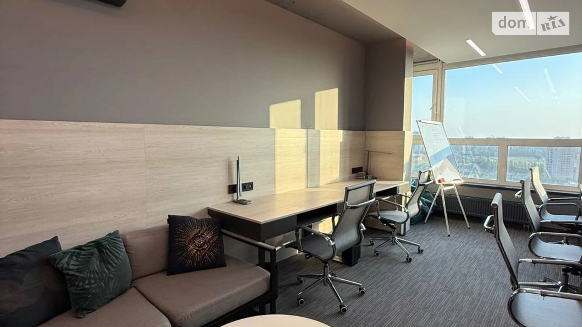 Продается офис 32 кв. м в бизнес-центре, цена: 74900 $ - фото 2