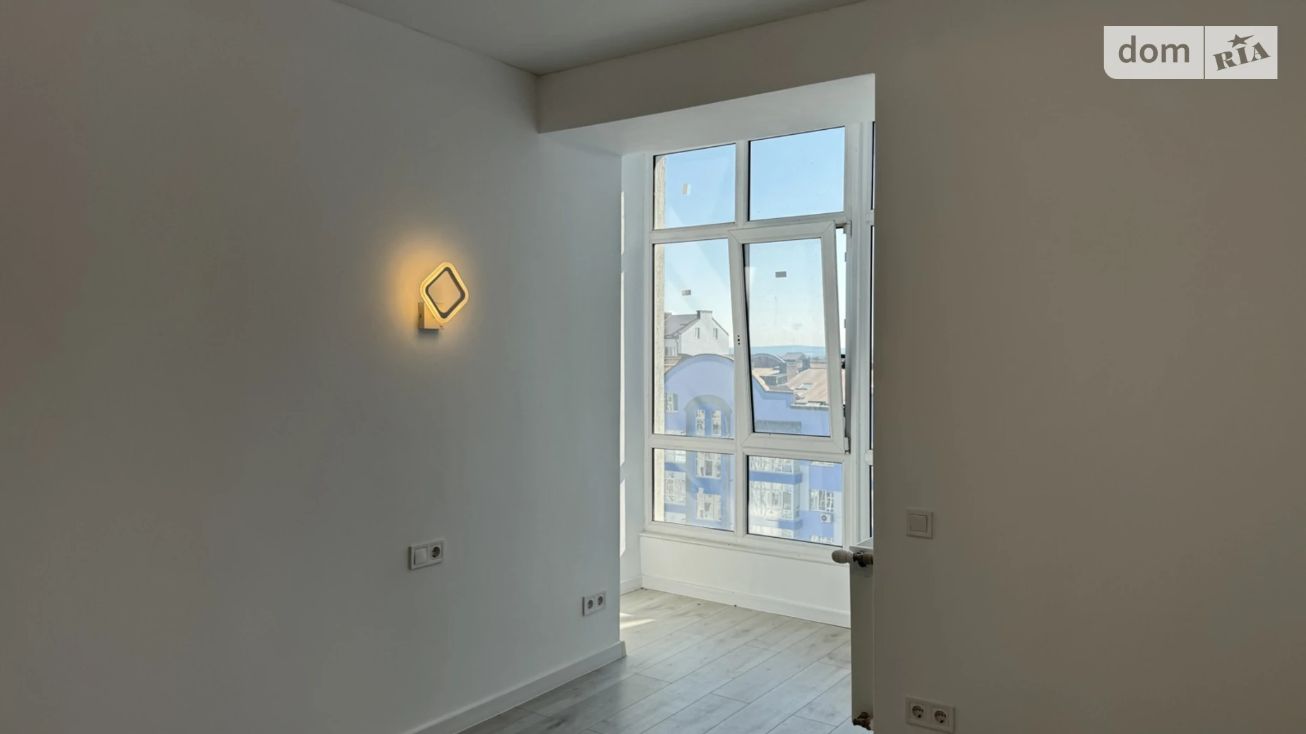 Продается 1-комнатная квартира 44.8 кв. м в Ивано-Франковске, ул. Высочана Семена, 20 - фото 2