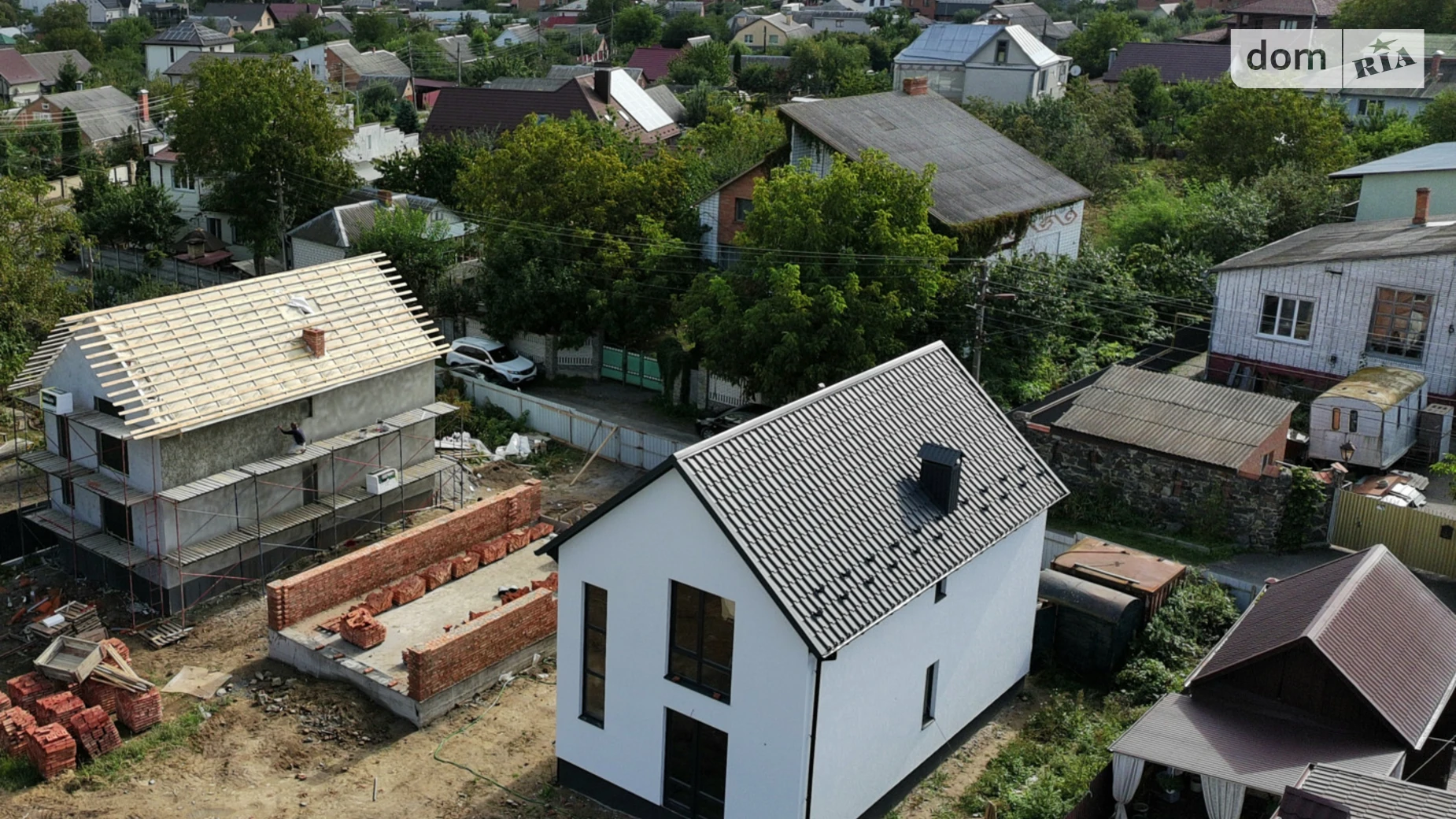 Продается дом на 2 этажа 98 кв. м с гаражом, цена: 98000 $ - фото 2