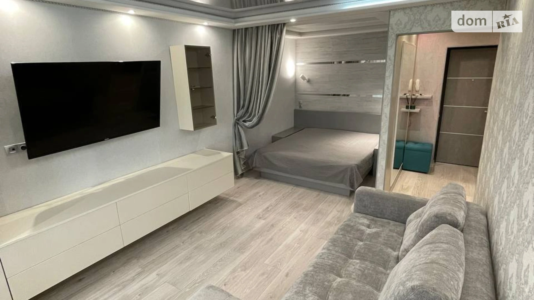 Продается 1-комнатная квартира 40 кв. м в Днепре, ул. Независимости(Титова), 18Б - фото 2