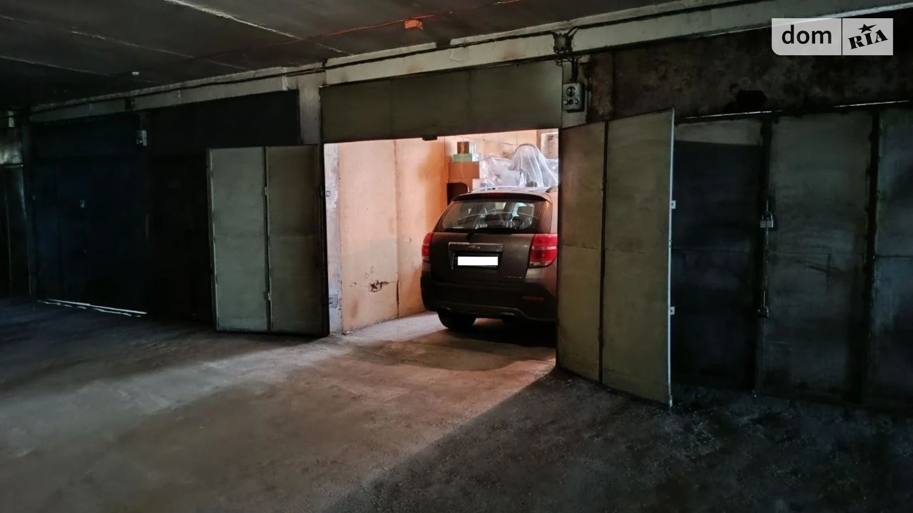 Продается отдельно стоящий гараж универсальный на 18 кв. м, цена: 12999 $ - фото 3