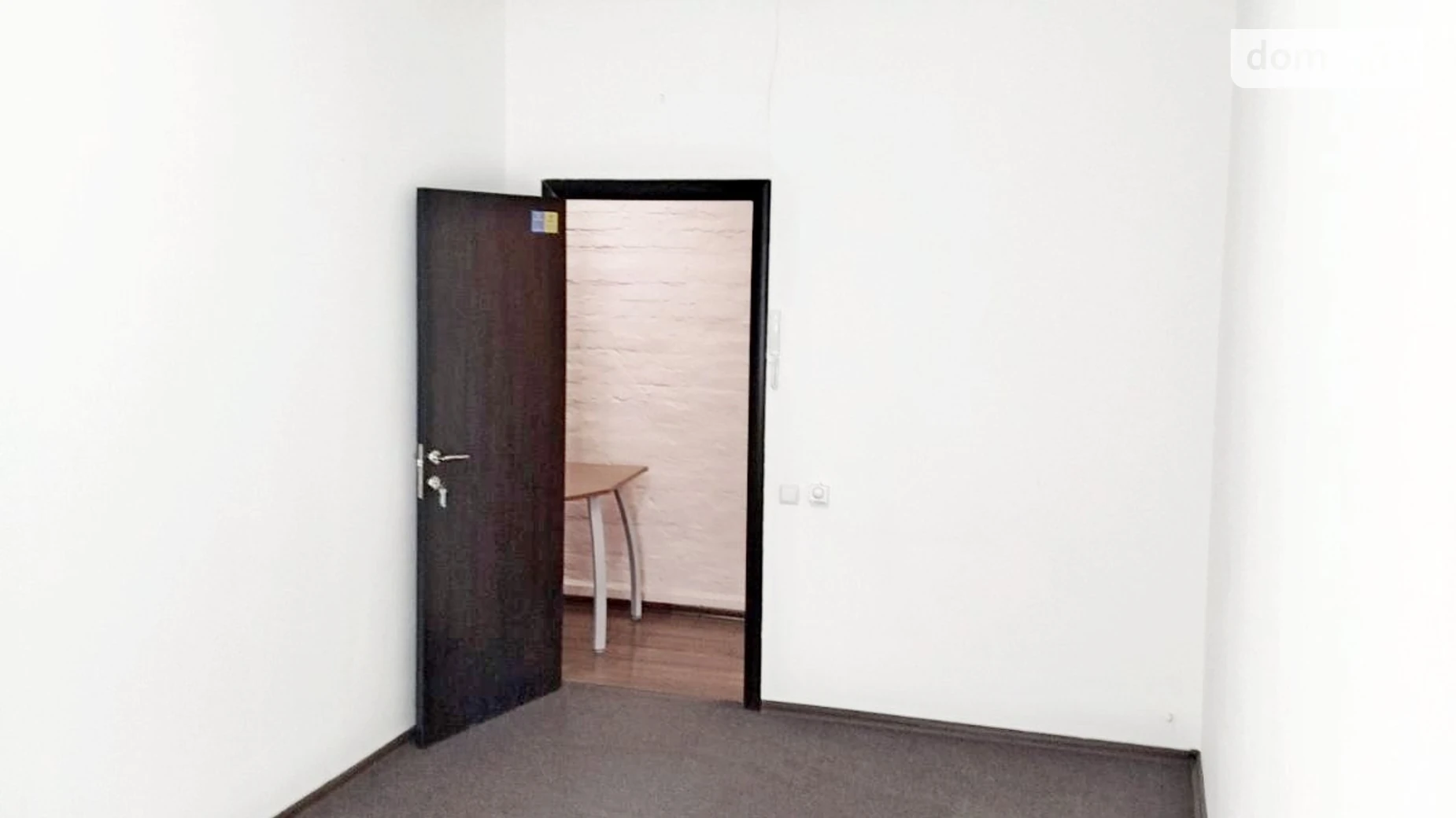 Сдается в аренду помещения свободного назначения 20 кв. м в 2-этажном здании, цена: 7035 грн - фото 3