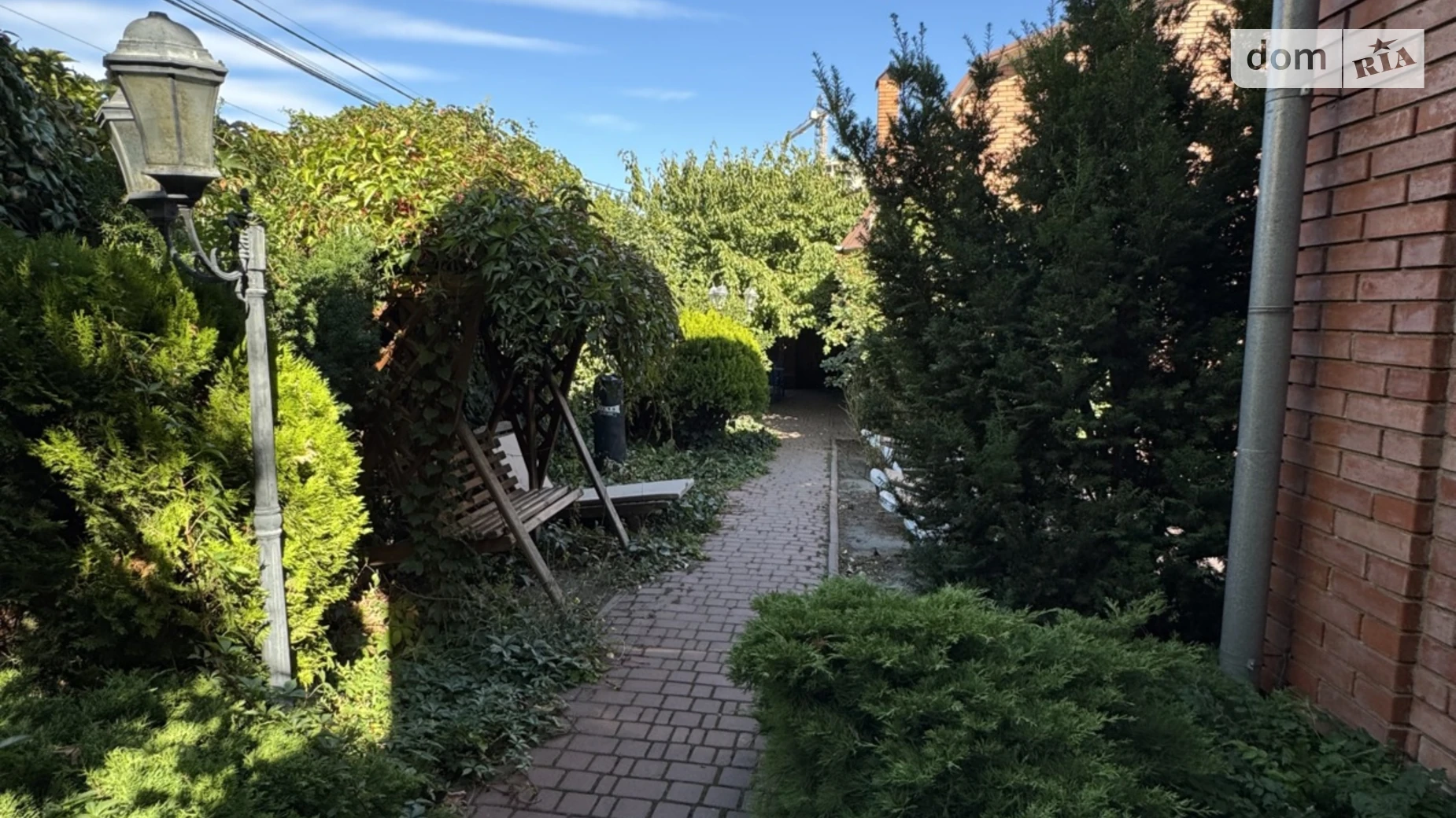 Сдается в аренду дом на 2 этажа 180 кв. м с участком, цена: 750 $ - фото 4