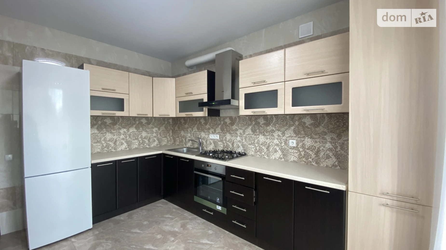 Сдается в аренду 1-комнатная квартира 46 кв. м в Виннице, ул. Анатолия Бортняка, 2 - фото 2