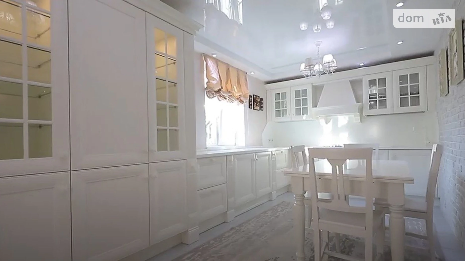 Сдается в аренду дом на 3 этажа 270 кв. м с подвалом, цена: 85000 грн - фото 4