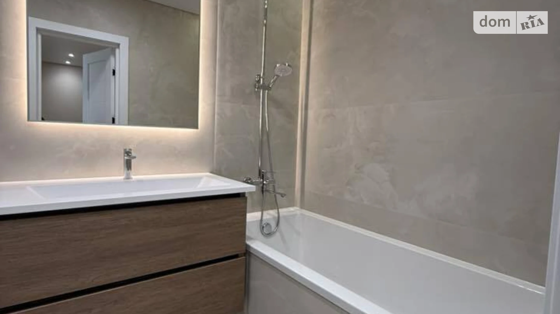 Продається 1-кімнатна квартира 44.2 кв. м у Івано-Франківську, вул. Героїв Миколаєва(Сєченова), 129А корпус 8 - фото 3