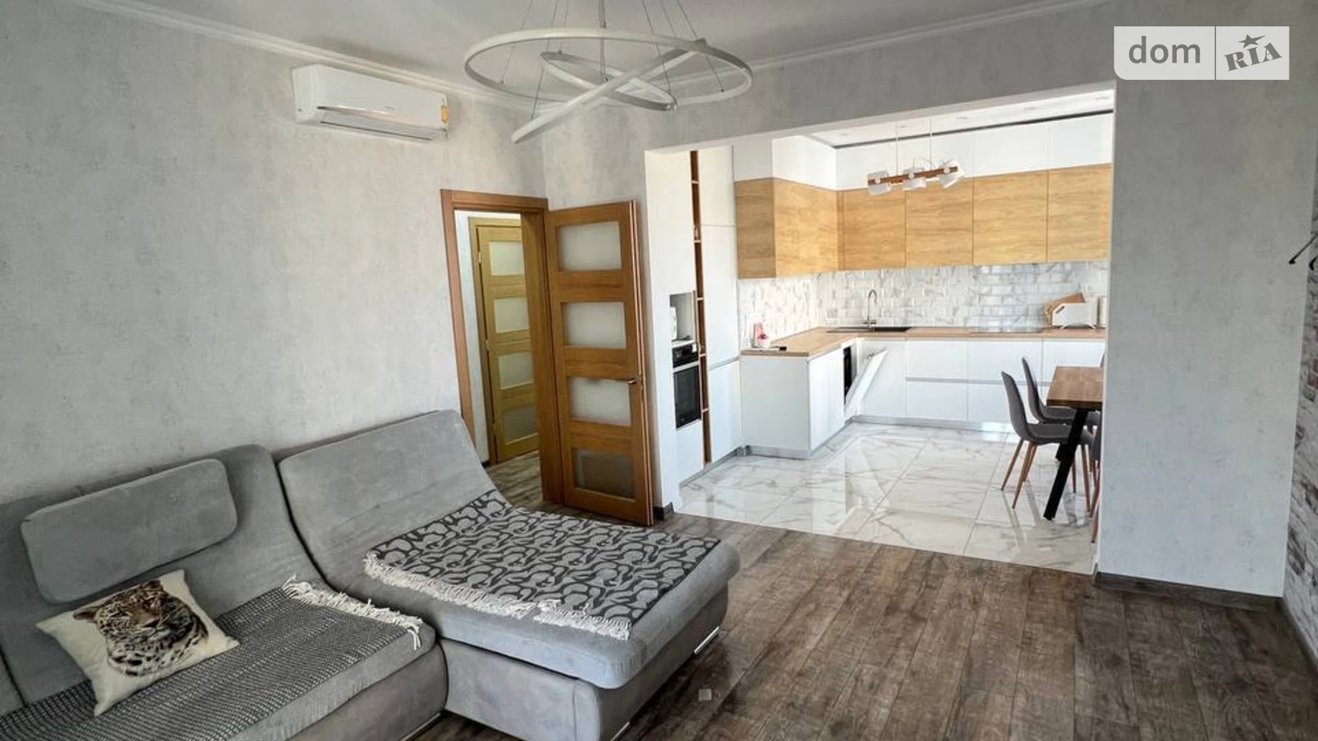 Сдается в аренду 1-комнатная квартира 68 кв. м в Одессе, ул. Георгия Липского(Толбухина), 135Б - фото 4