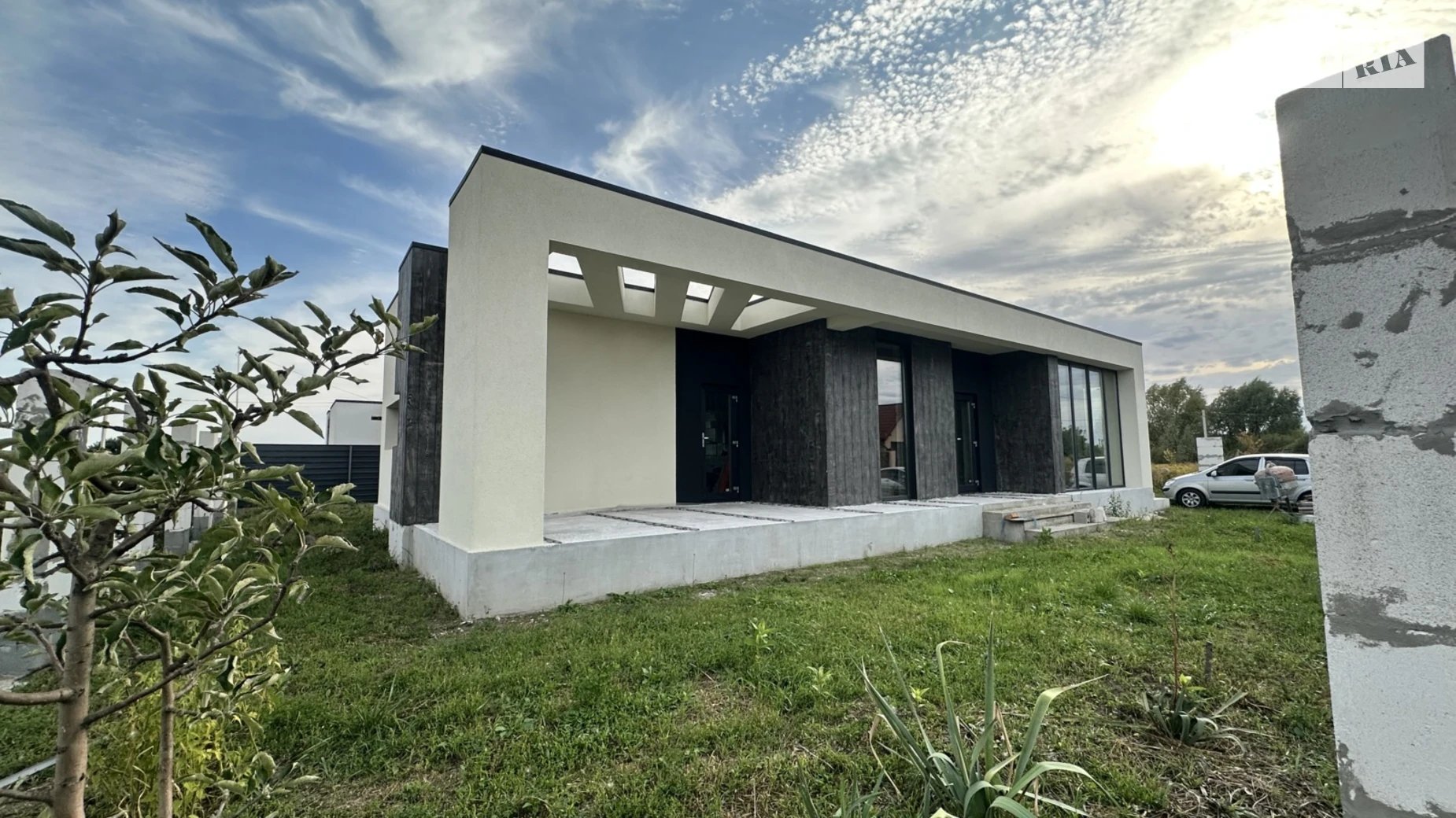 Продается одноэтажный дом 1000 кв. м с гаражом, цена: 53000 $ - фото 5