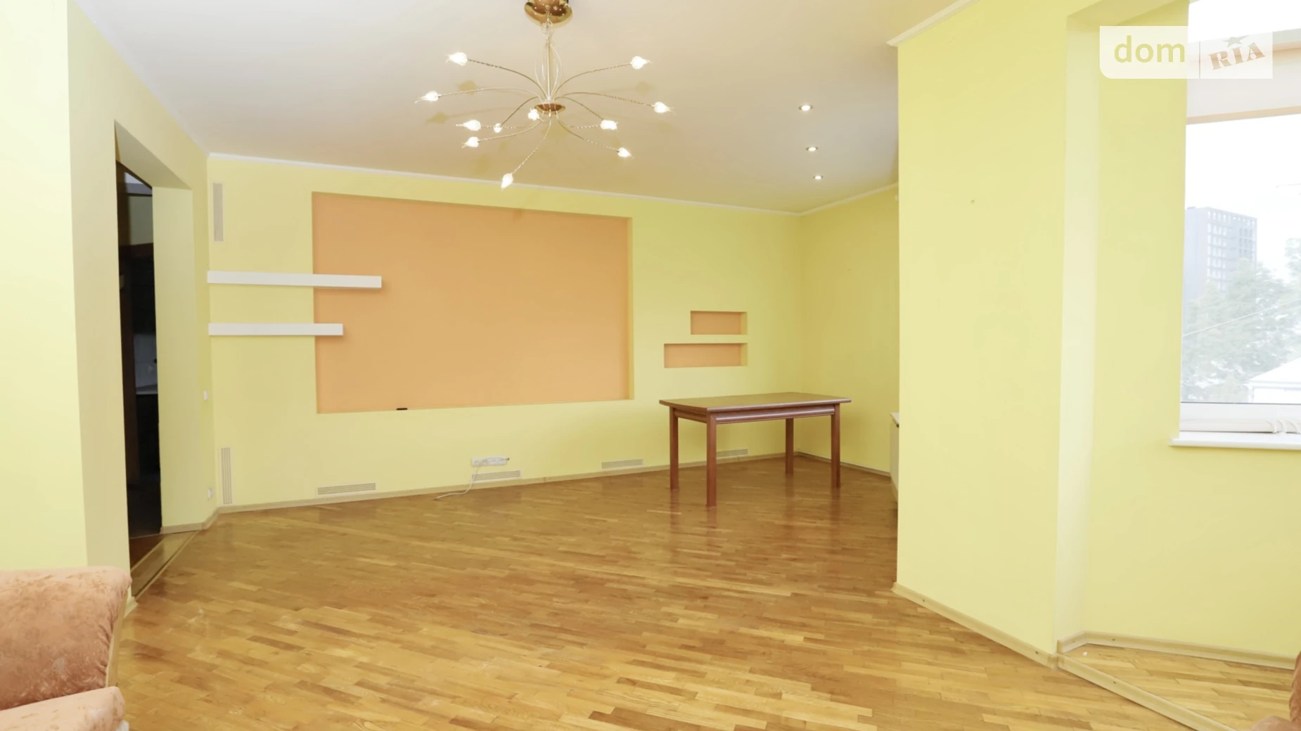 Продается 3-комнатная квартира 91.5 кв. м в Ивано-Франковске, ул. Бельведерська, 25 - фото 2