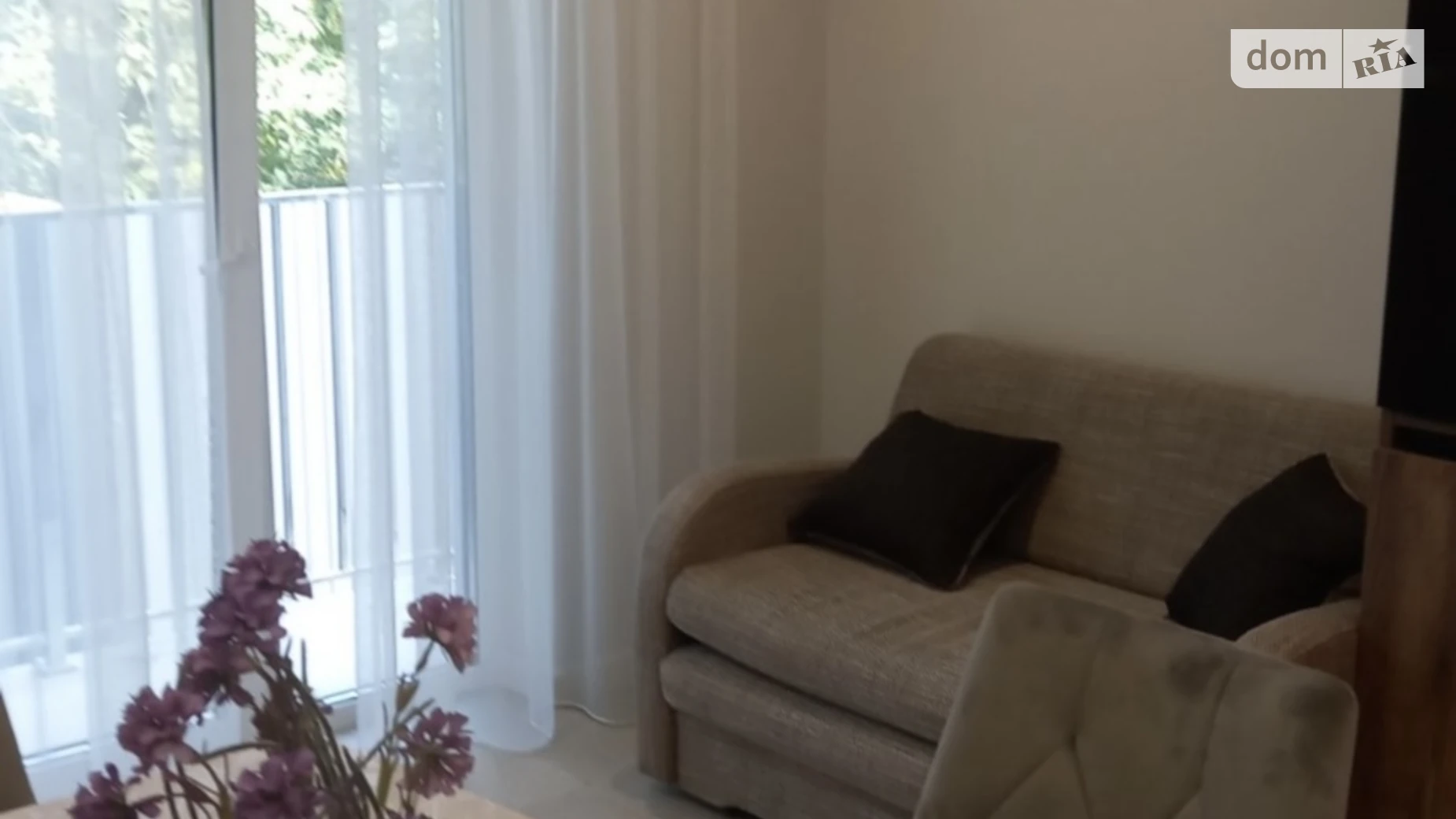 Продається 2-кімнатна квартира 64 кв. м у Ужгороді - фото 4