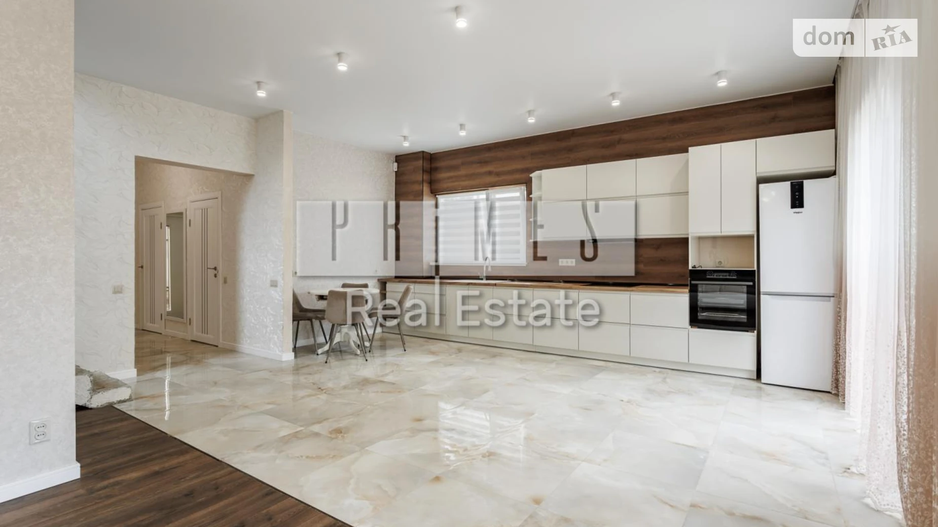 Продается дом на 2 этажа 142.9 кв. м с садом, цена: 150000 $ - фото 5