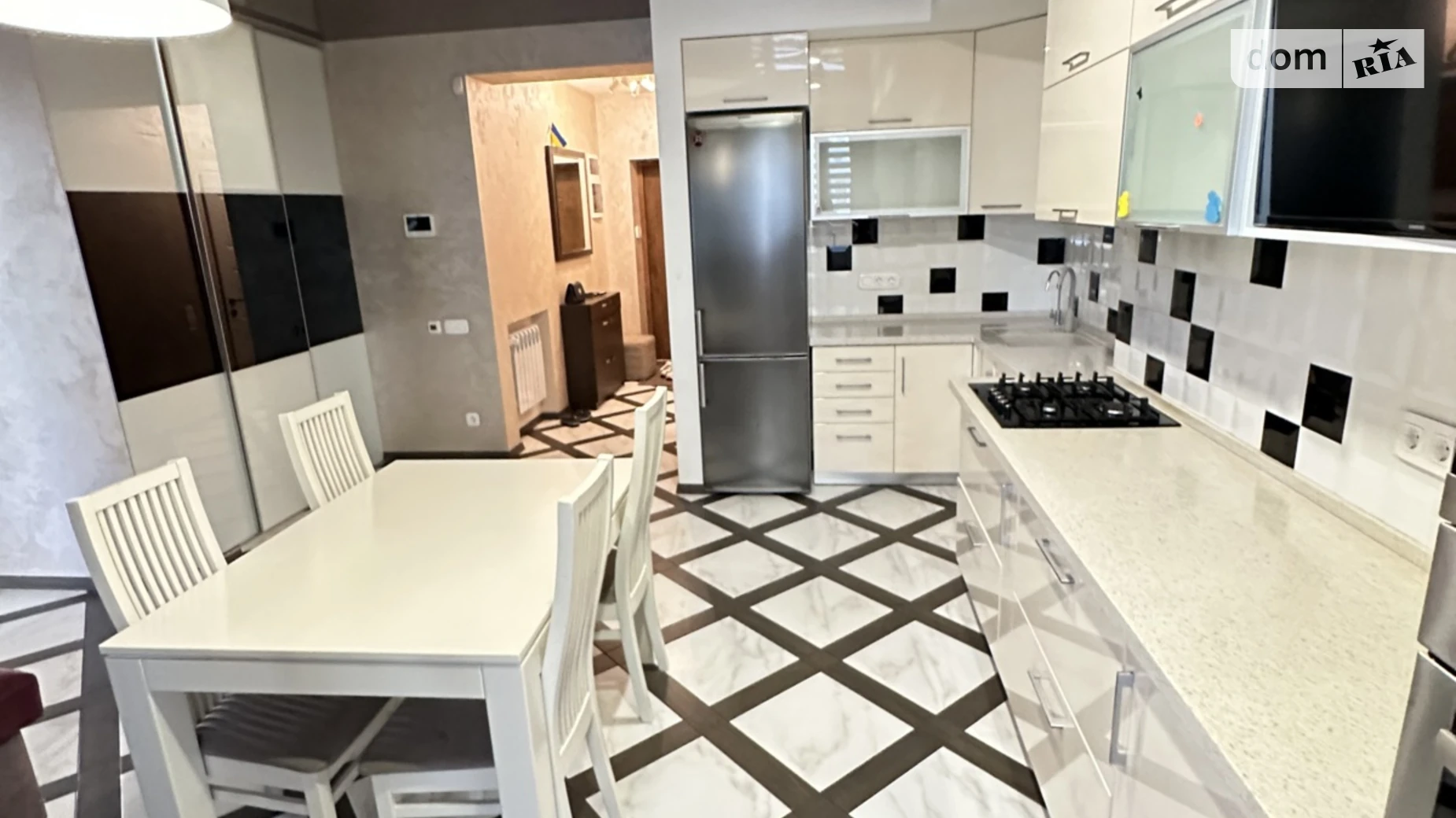 Продается 2-комнатная квартира 70 кв. м в Харькове, Салтовское шоссе, 264В - фото 2