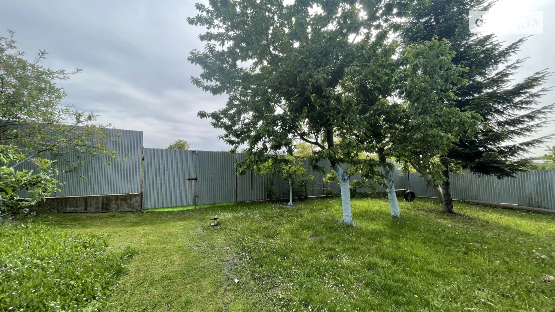 Продается дом на 2 этажа 205 кв. м с беседкой, цена: 152000 $ - фото 4
