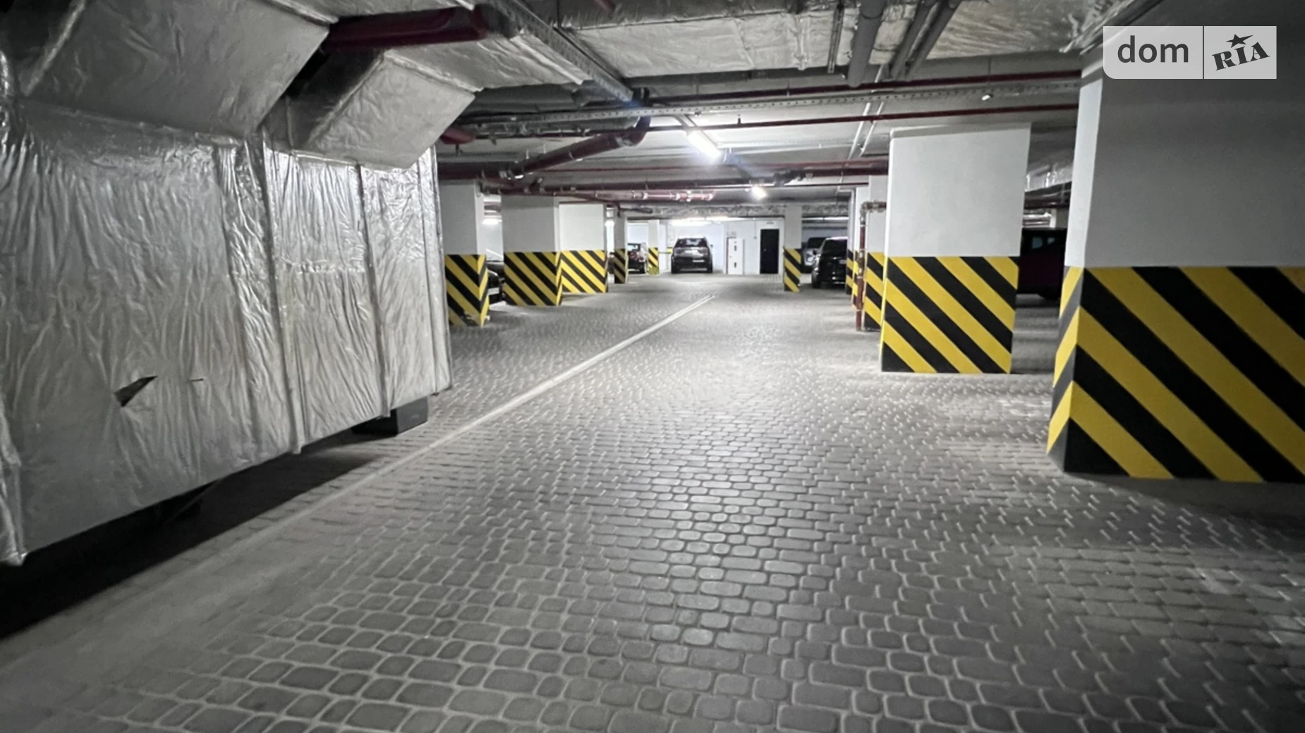 Продается подземный паркинг под легковое авто на 15 кв. м, цена: 20000 $ - фото 4