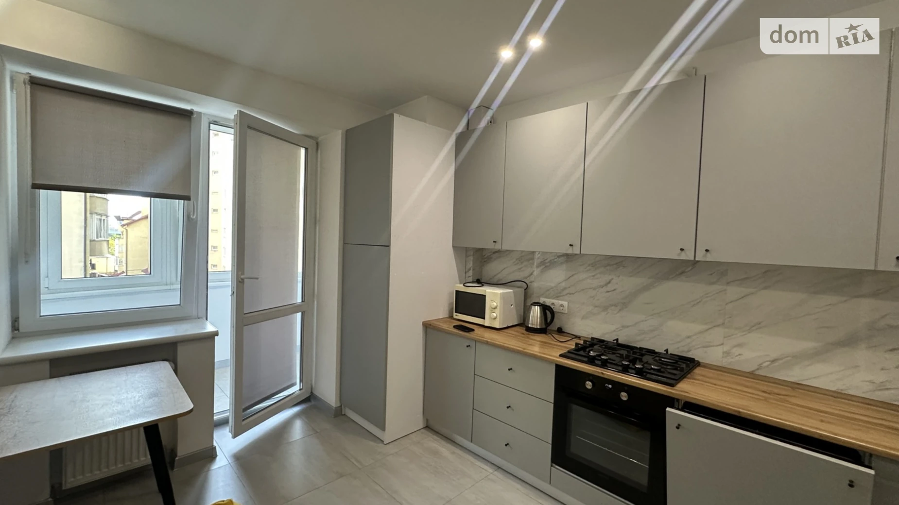 Сдается в аренду 1-комнатная квартира 43 кв. м в Львове, ул. Железнодорожная, 7С - фото 4