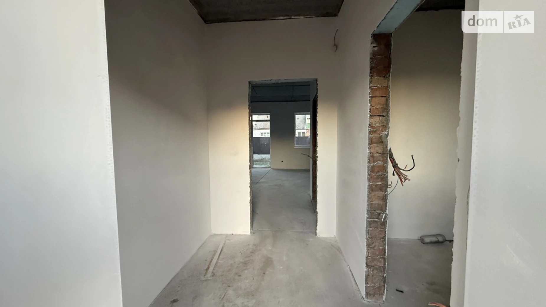 Продается дом на 2 этажа 120 кв. м с камином, цена: 91900 $ - фото 4