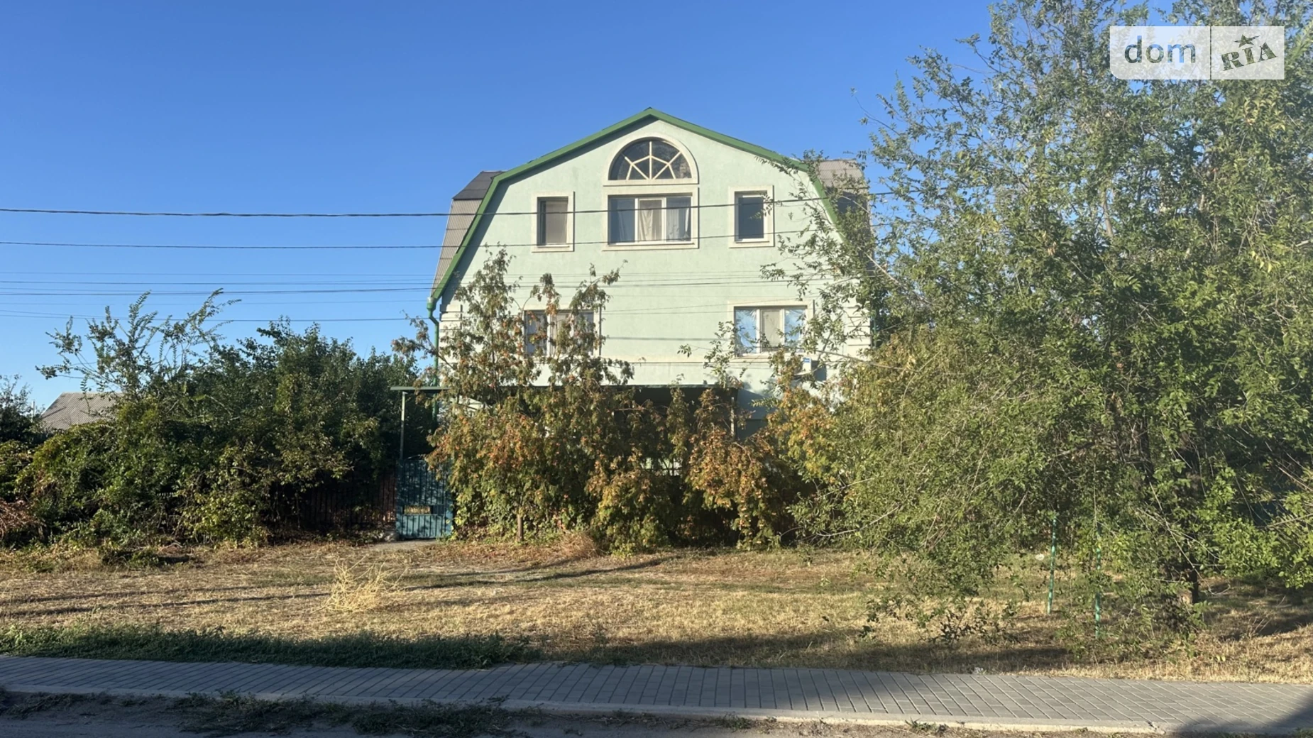 Продается дом на 3 этажа 431.5 кв. м с гаражом, цена: 130000 $ - фото 2