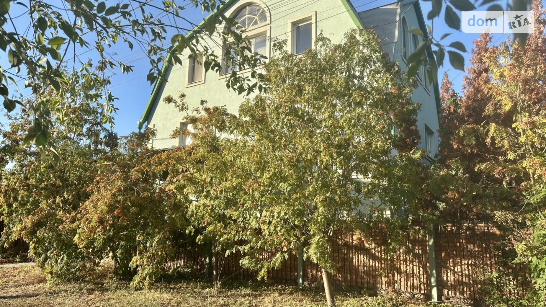 Продается дом на 3 этажа 431.5 кв. м с гаражом, цена: 130000 $ - фото 3